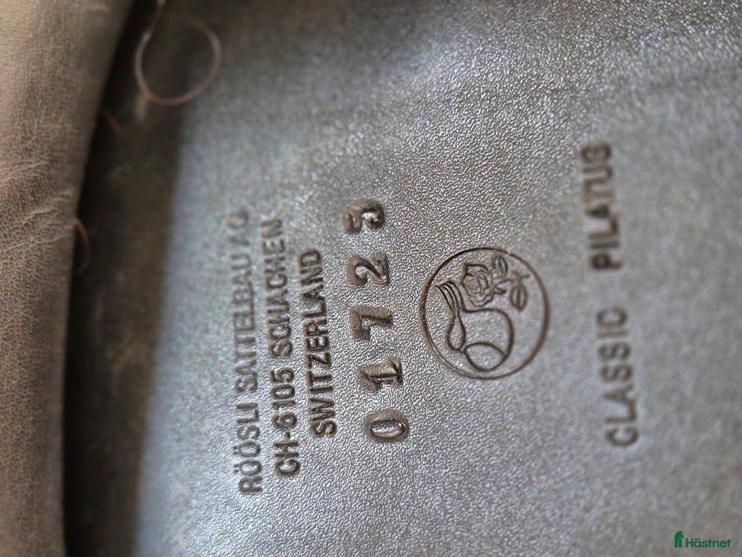 Sadlar hästutrustning till salu: Dressyrsadel i Färjestaden - Annons 2