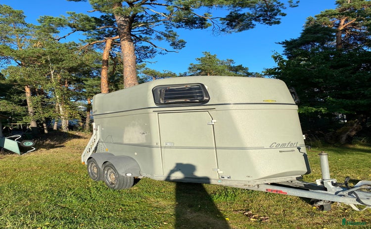 Hästtransporter  fordon & transport till salu i Saltsjö-boo - Annons 12