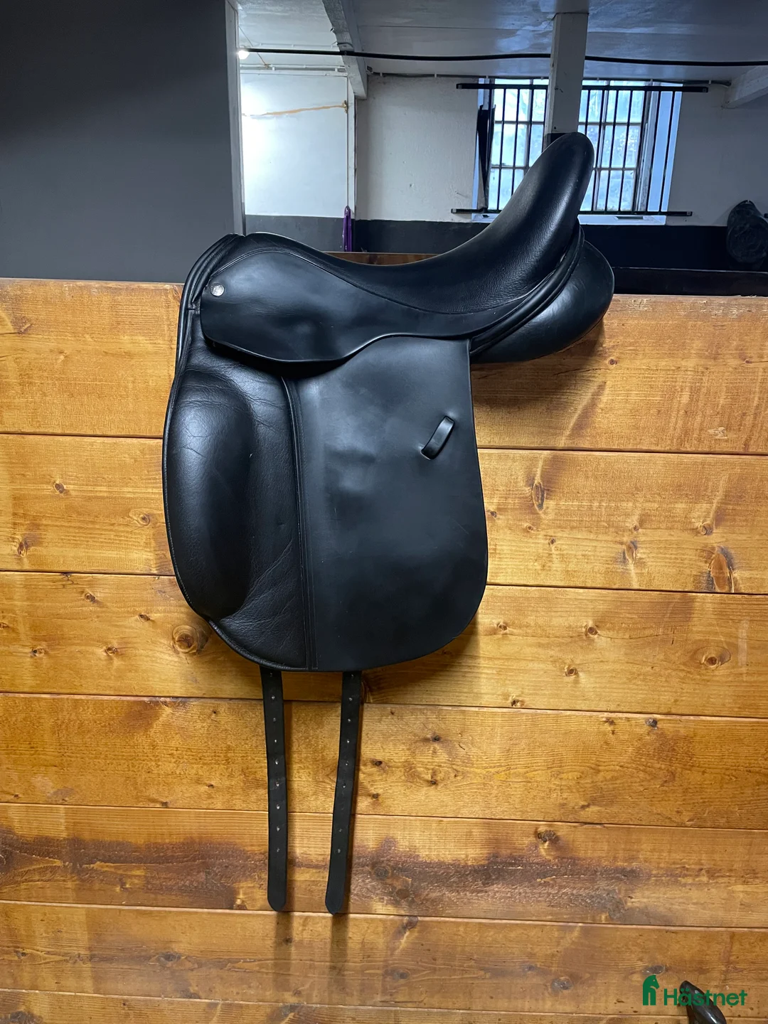 Sadlar hästutrustning till salu: Bekväm Frank Baines i fint skick i Gamleby - Annons 2
