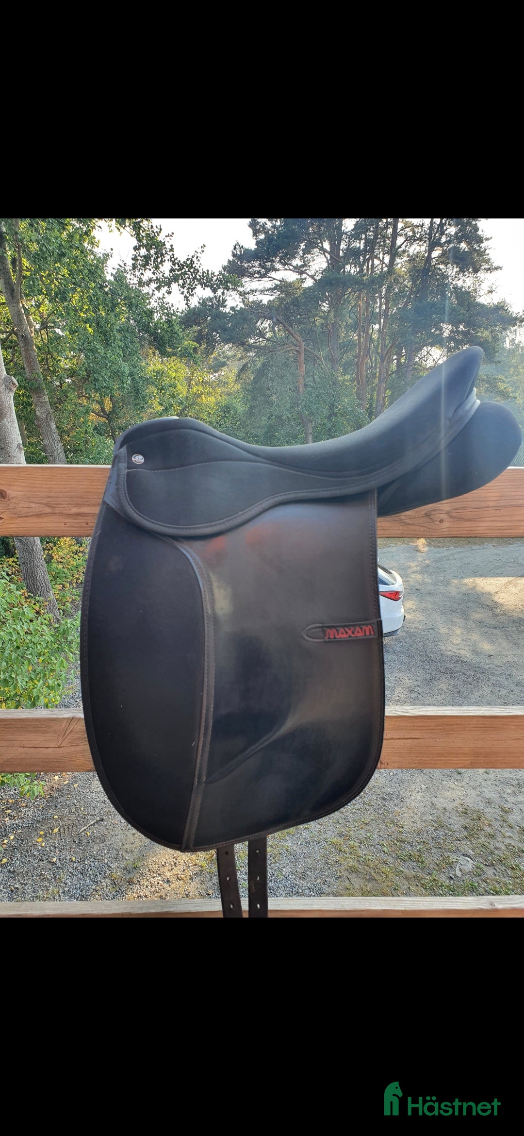 Sadlar hästutrustning Syntetsadel I gott skick i Torslanda - Annons 1