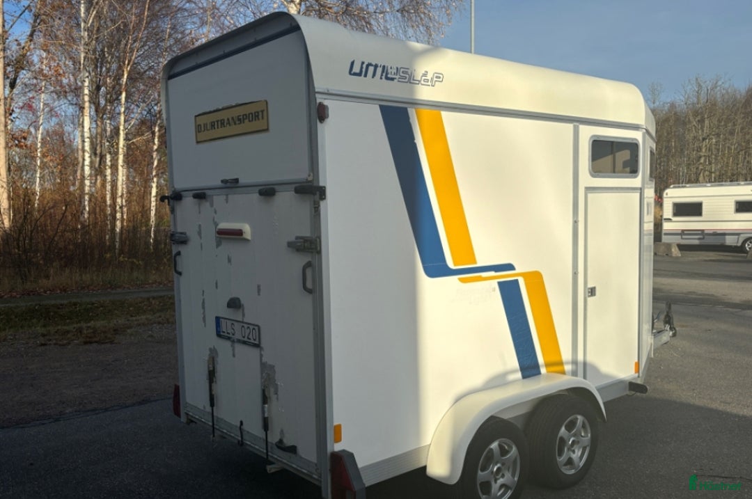 Hästtransporter  fordon & transport till salu: Momsad fin Ume BB60 i Alingsås - Annons 5