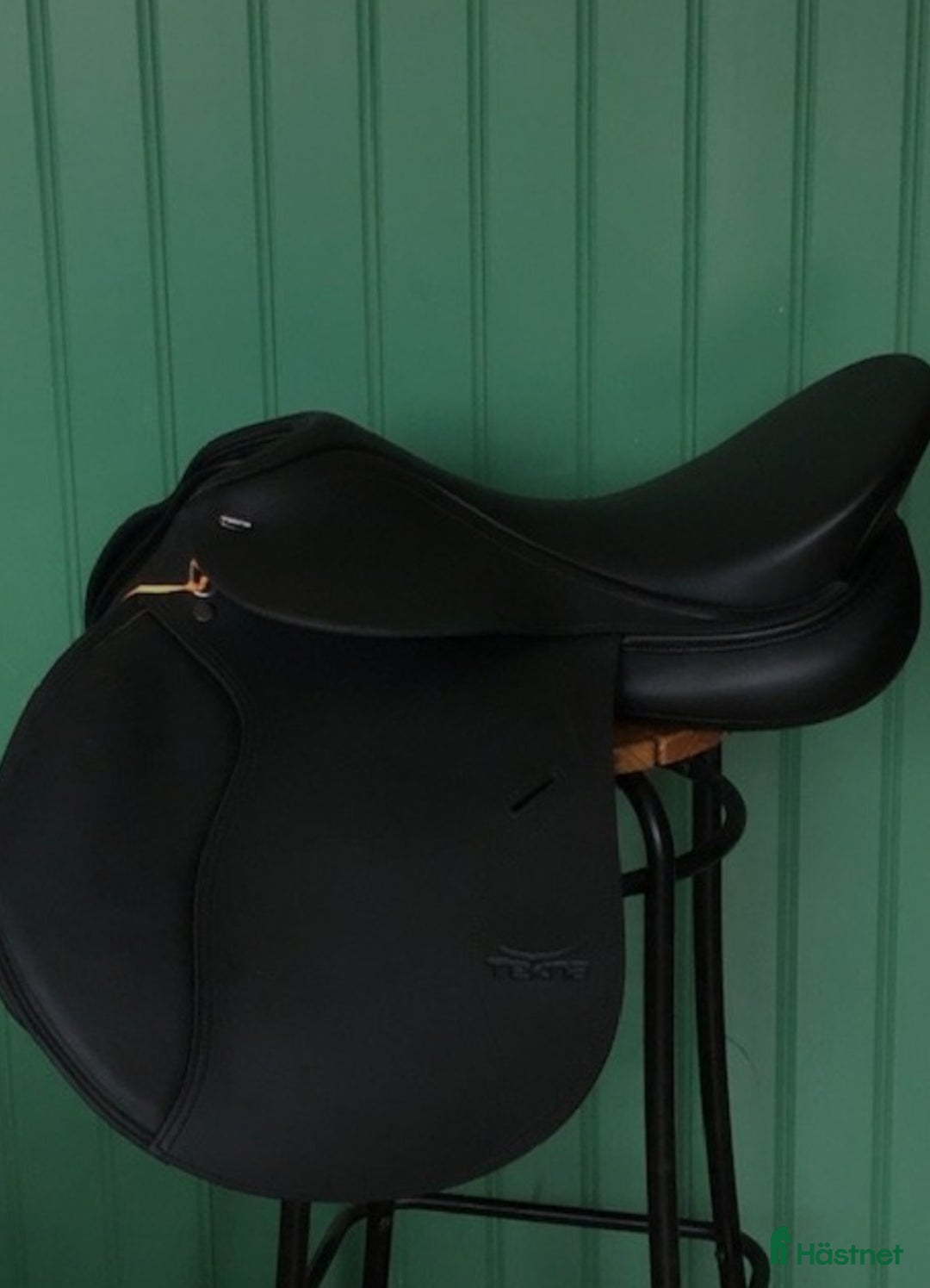 Sadlar hästutrustning till salu: Helt ny tekna sadel i Mölndal - Annons 2