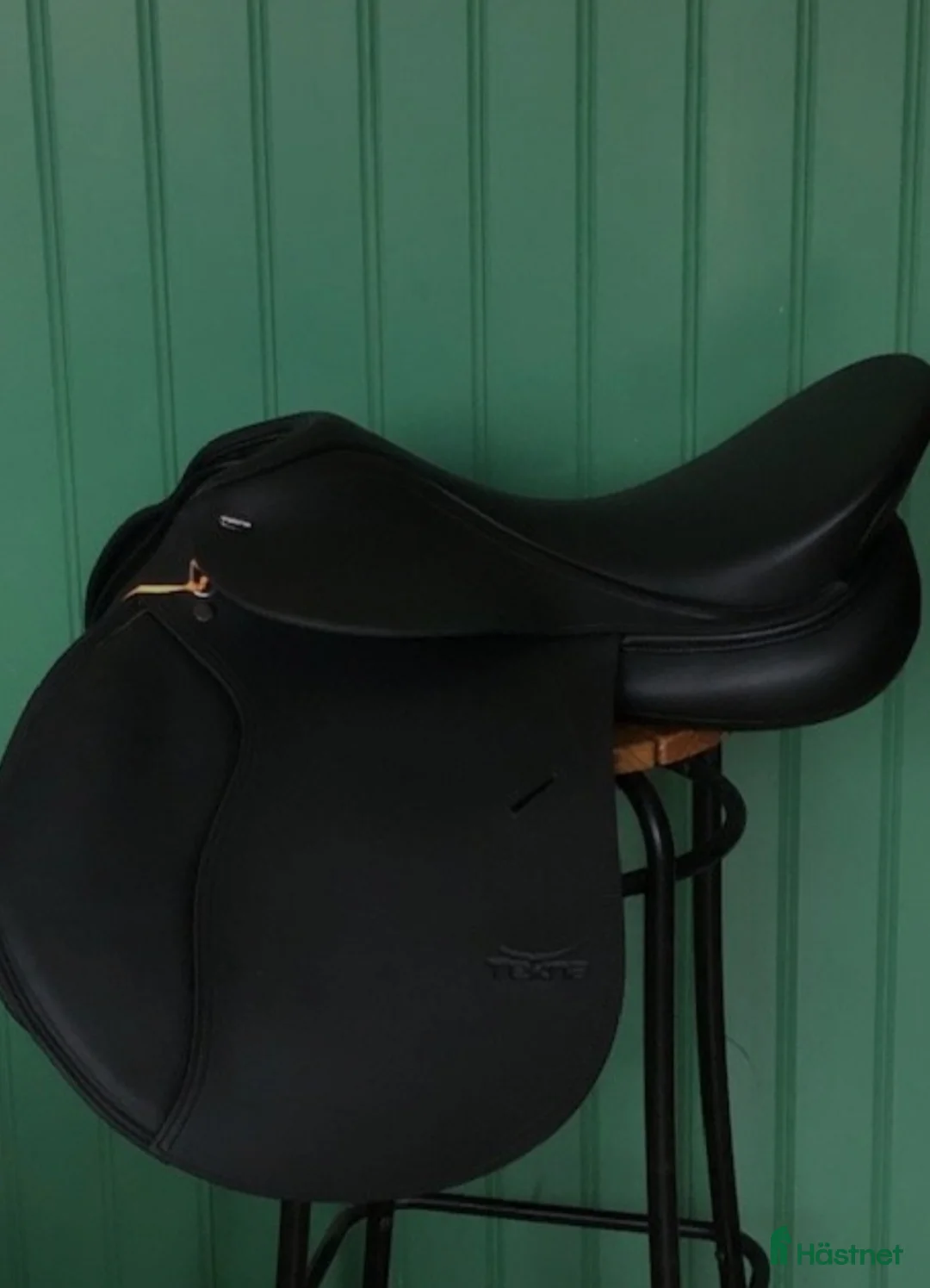 Sadlar hästutrustning till salu: Helt ny tekna sadel i Mölndal - Annons 2