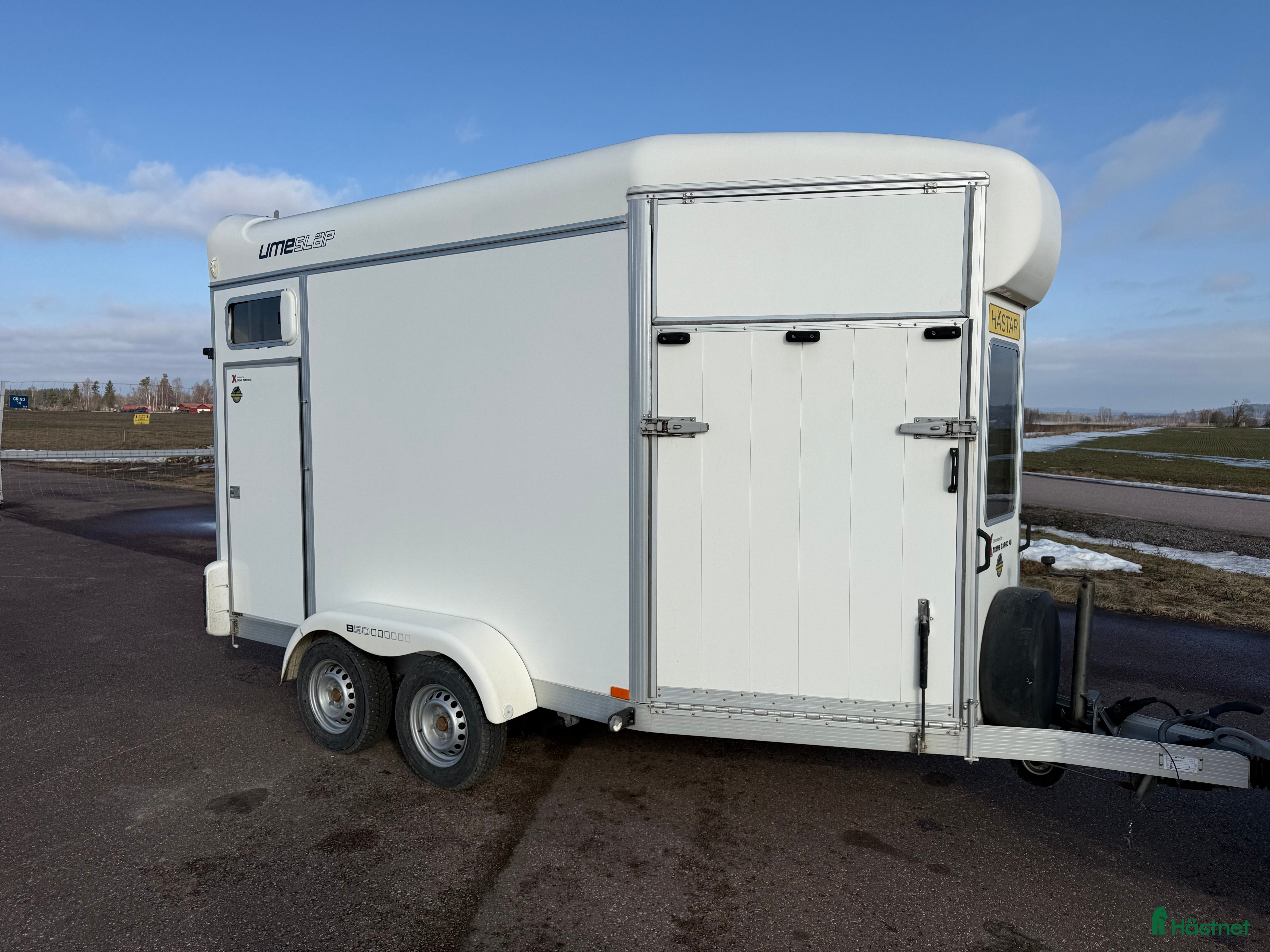 Hästtransporter  fordon & transport till salu: UME B50 -14 - Momsad! - Annons 2