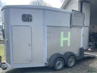 Hästtransporter fordon & transport till salu: IFor Williams HB27 - Annons 1