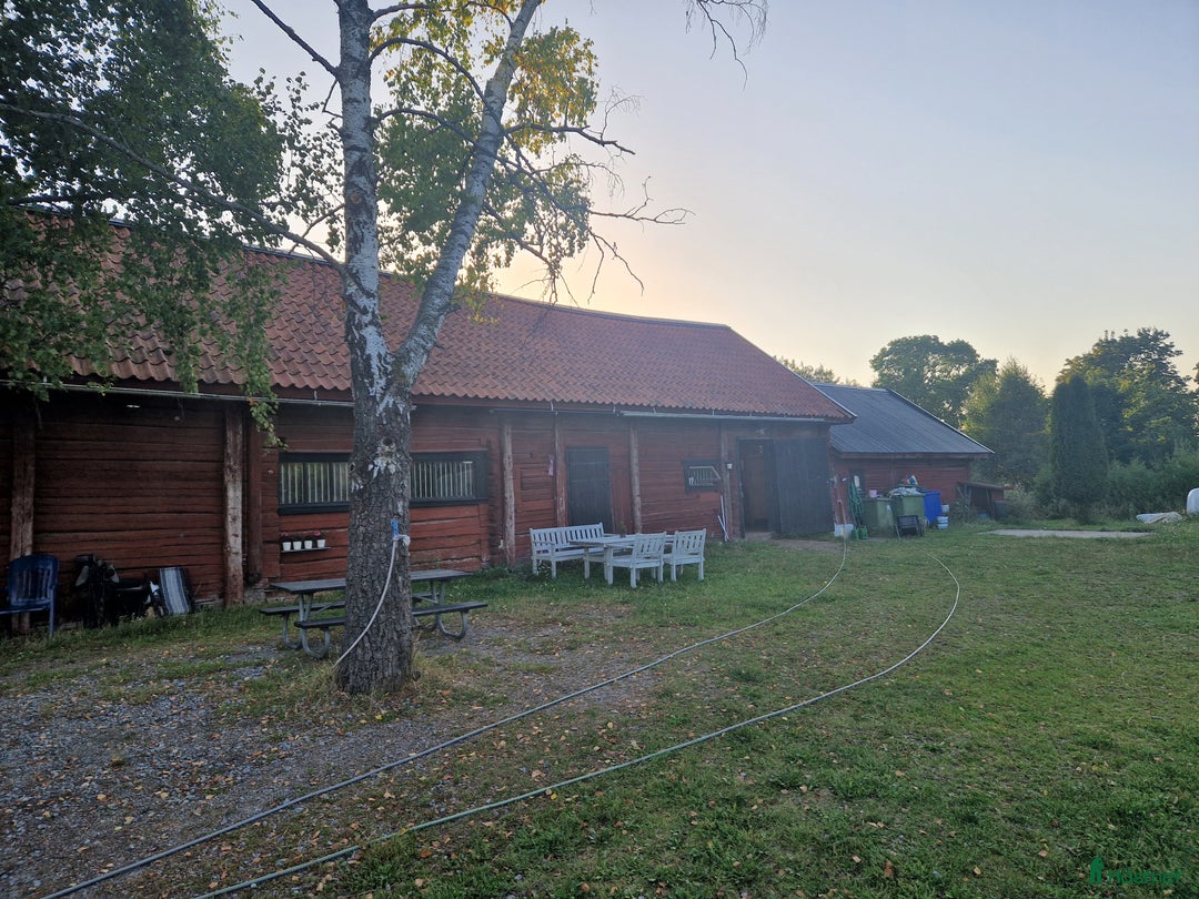  stallplats finnes: Stall plats finnes i Grödinge i Grödinge - Annons 1