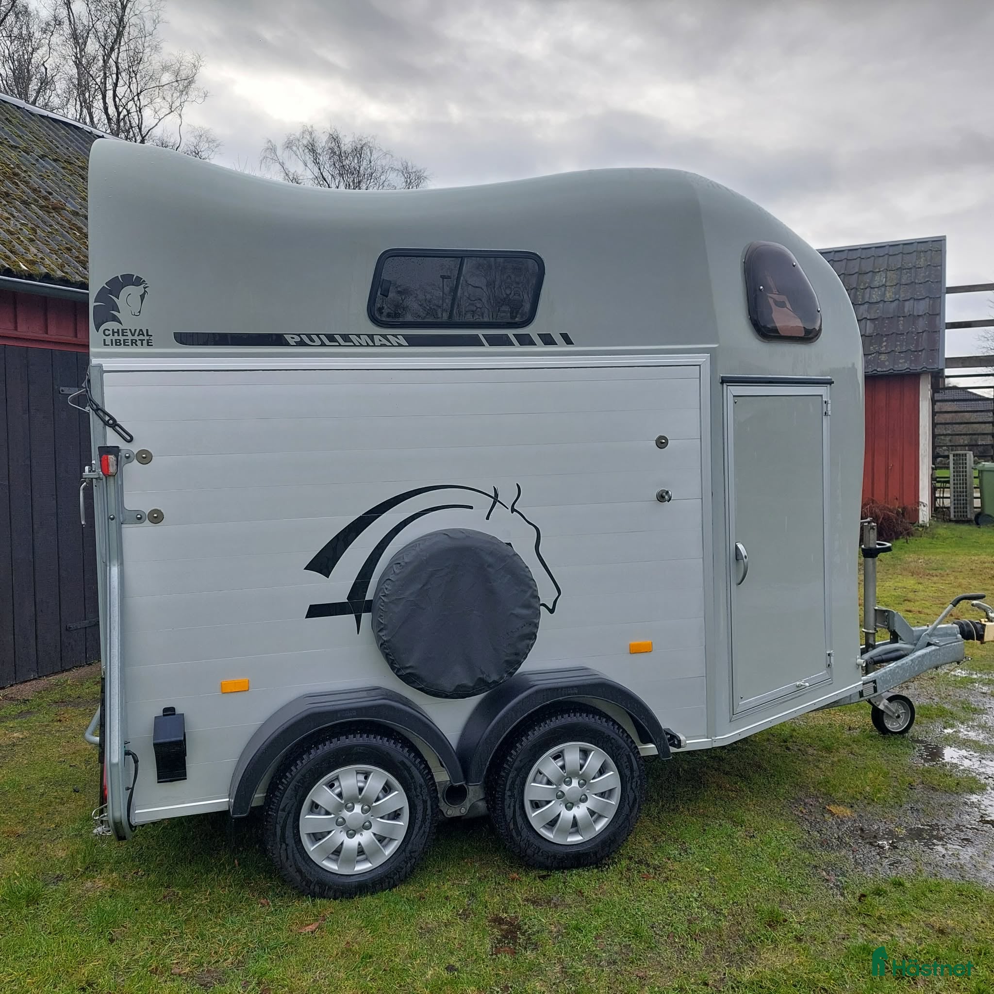 Hästtransporter  fordon & transport till salu: Transport  i Tvååker - Annons 7