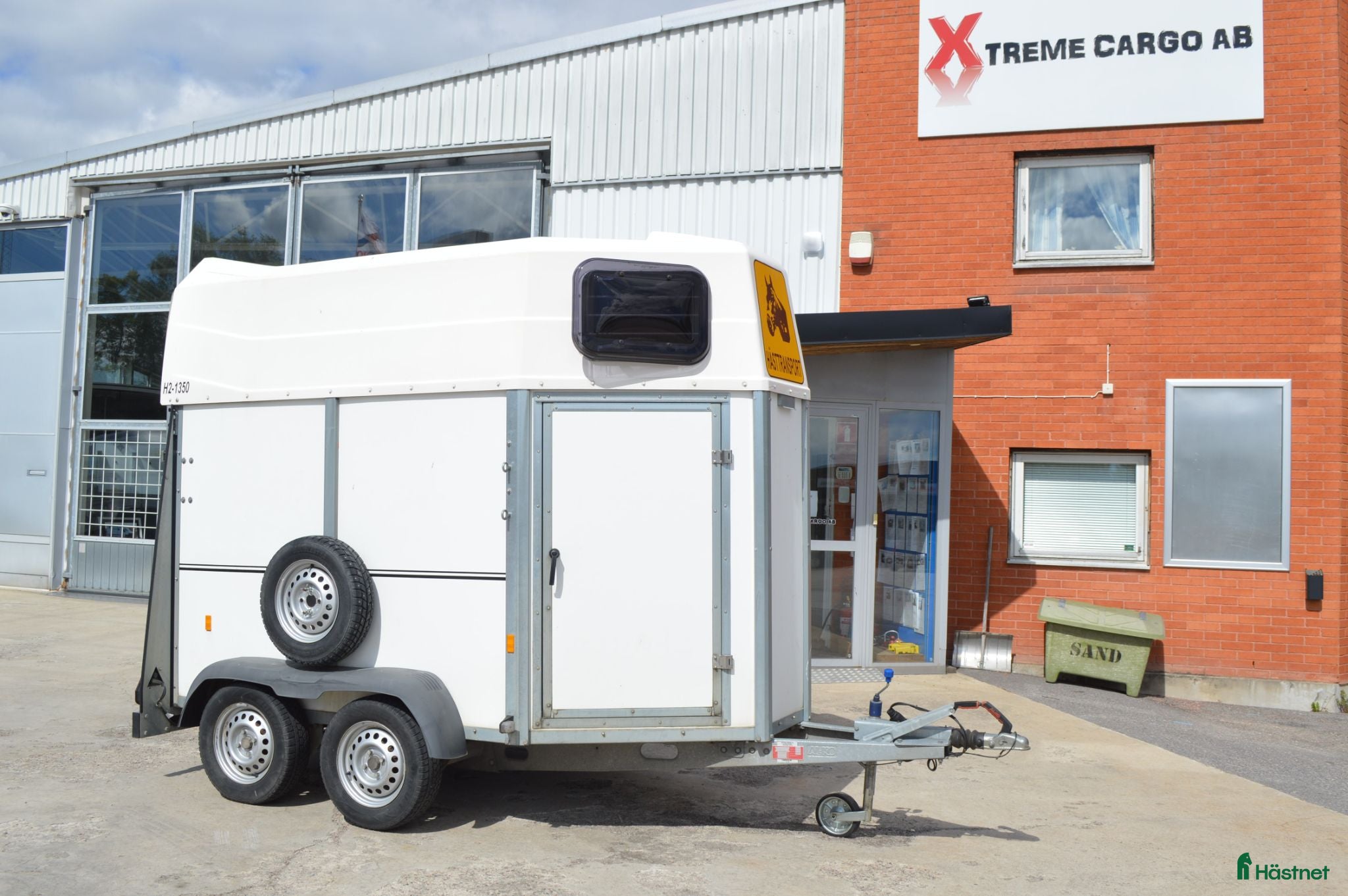 Hästtransporter  fordon & transport till salu: Värmlandsvagnen Gaupen 2020 Totalvikt 1800kg - Annons 2
