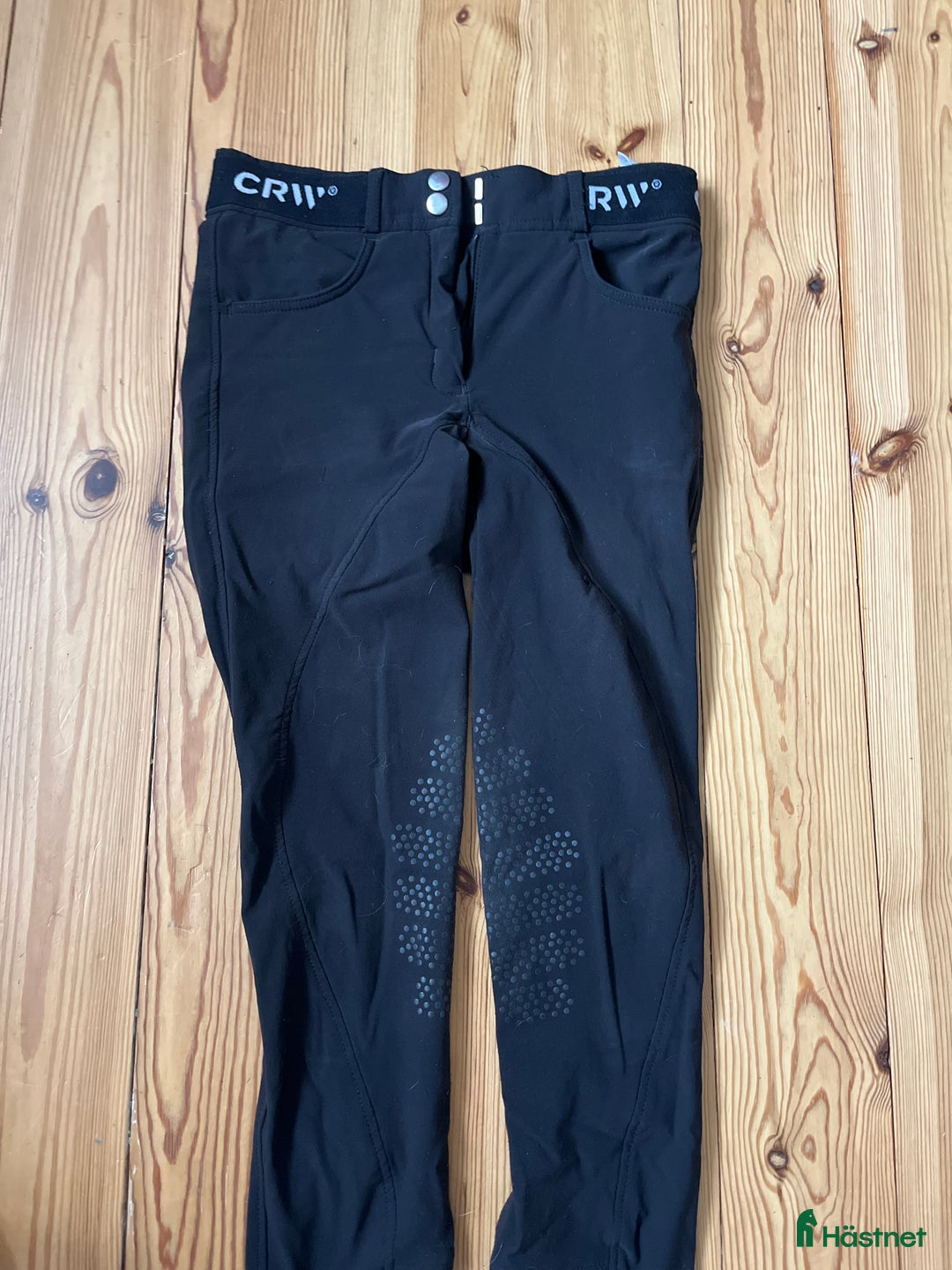 Ridbyxor ryttarutrustning till salu: Svarta CRW ridbyxor  i Moholm - Annons 1