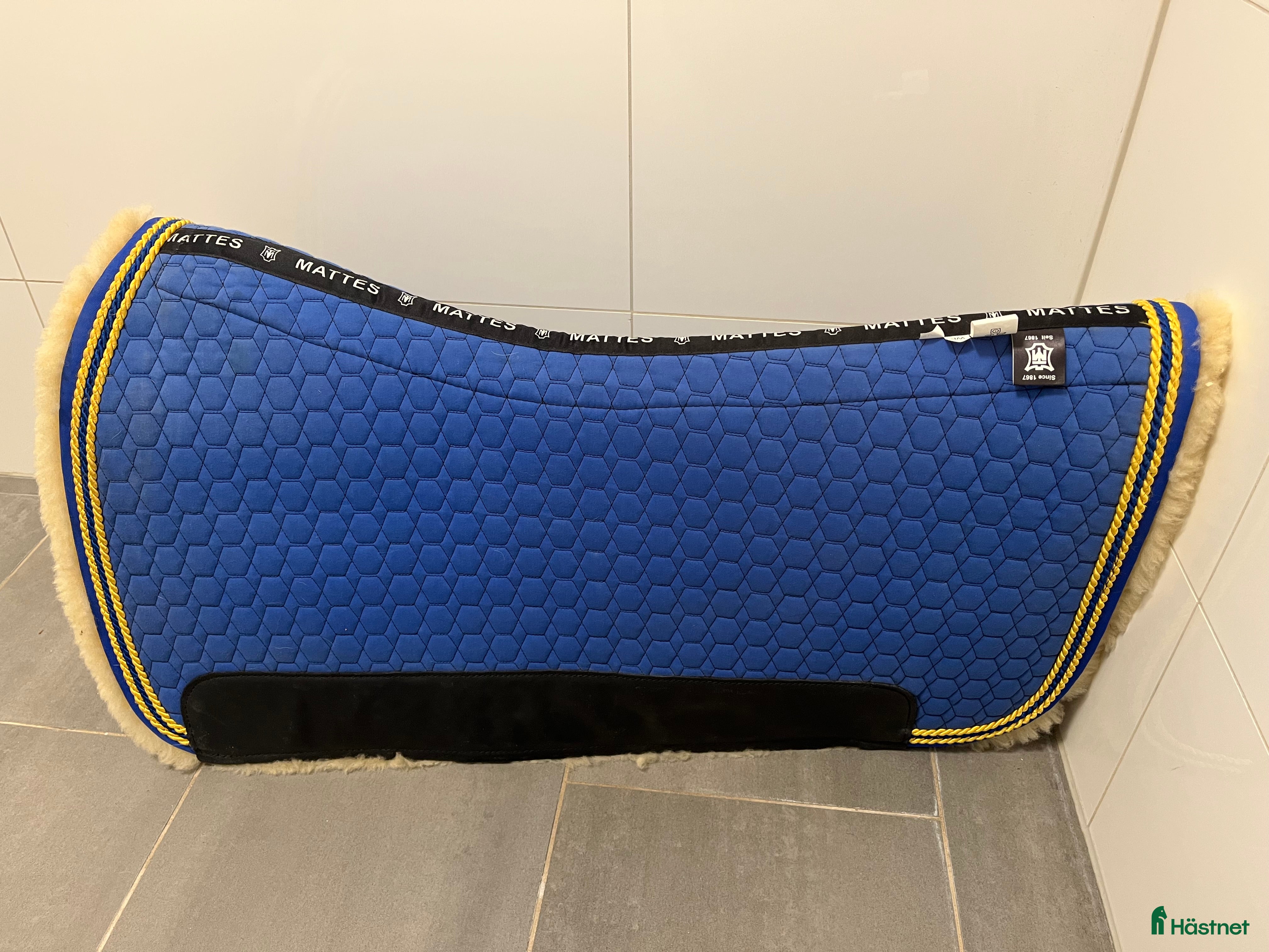 Schabrak & Vojlockar hästutrustning Fin Mattespadd i ull, st M  i Hörby - Annons 1