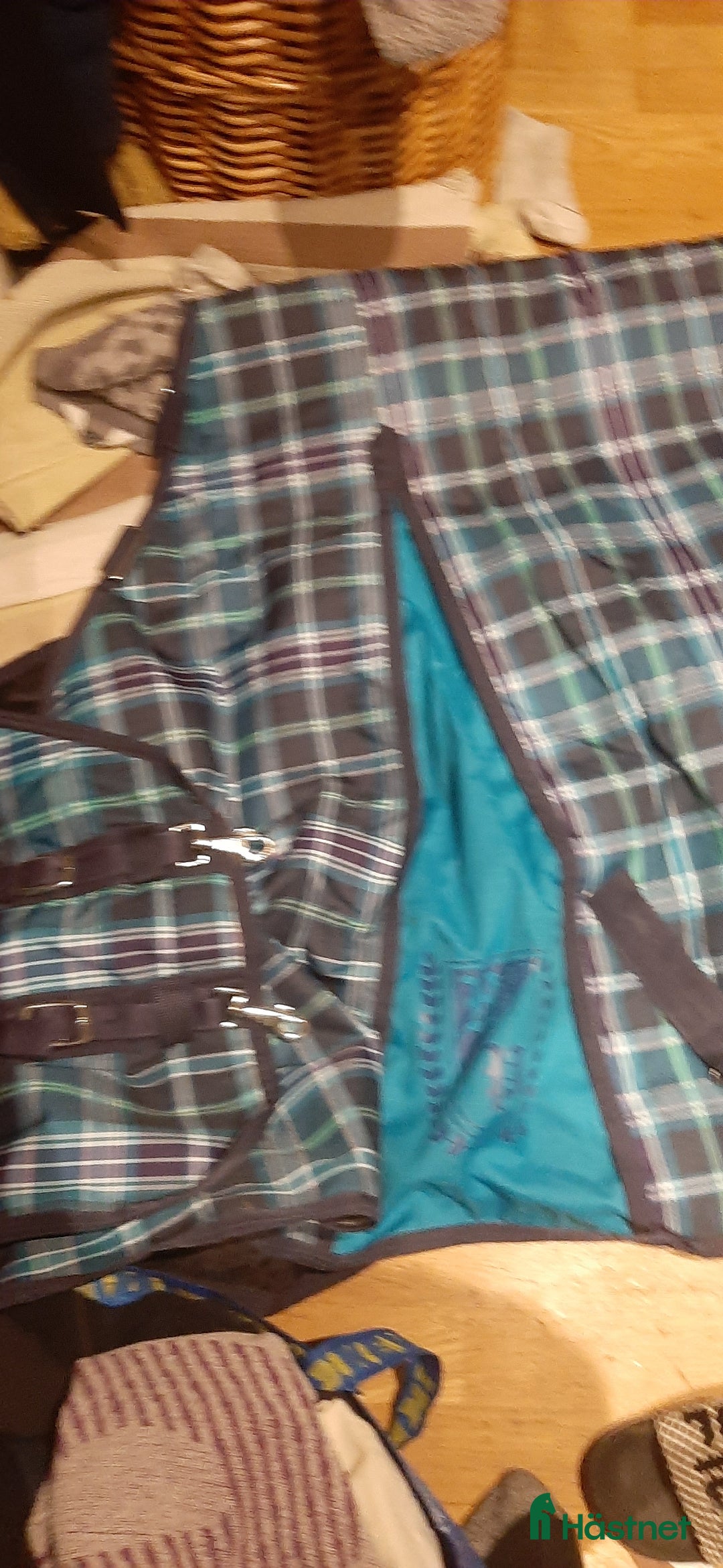 Täcken hästutrustning till salu: Vintertäcke nytt 155 i Tyresö - Annons 2