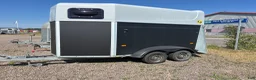 Hästtransporter  fordon & transport till salu: Nyrenoverad Humbaur Singel - Annons 2