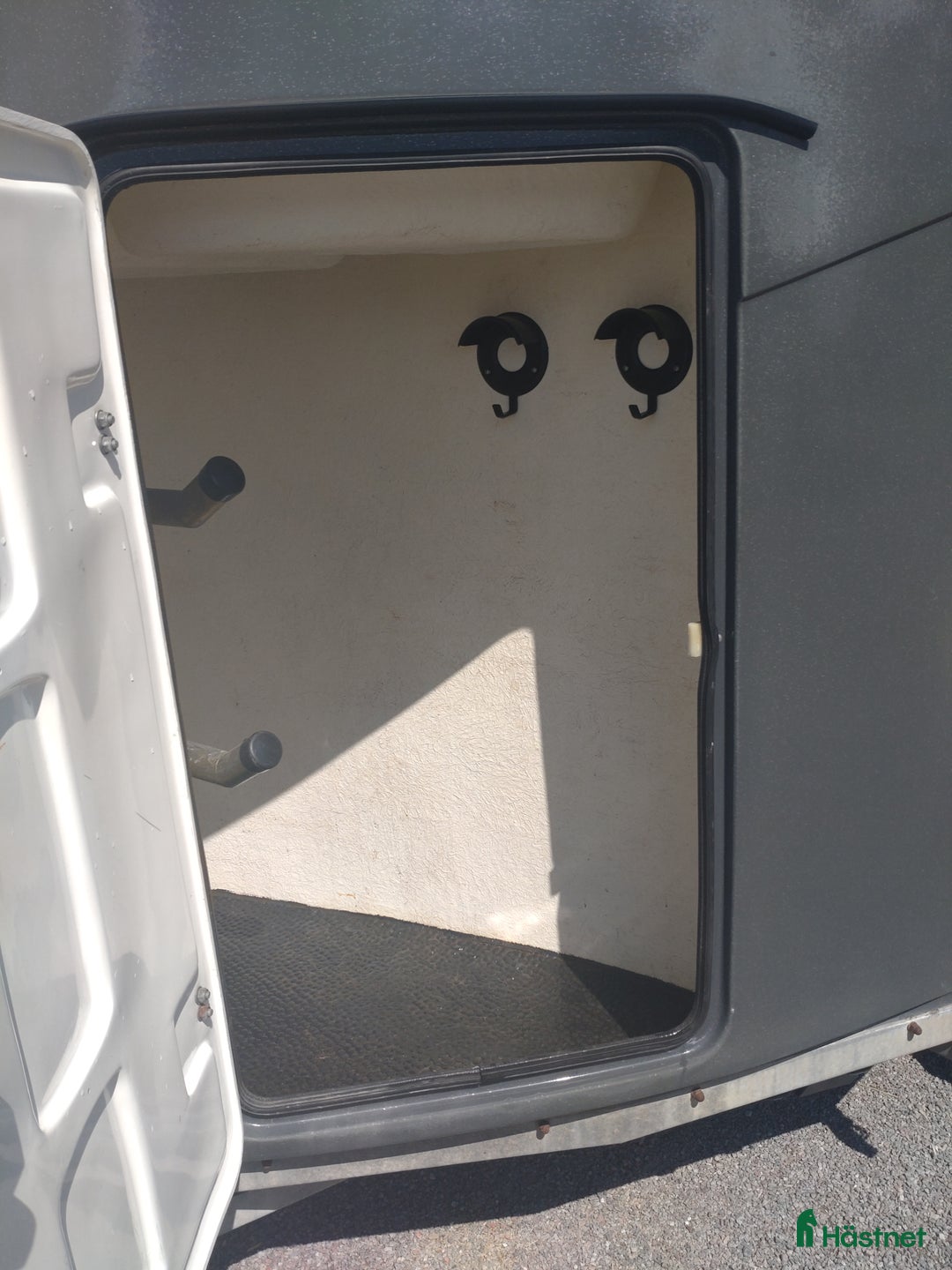 Hästtransporter  fordon & transport till salu: RAUSCH ELITE XL (besiktigad till 2026-04-30) i Järna - Annons 6