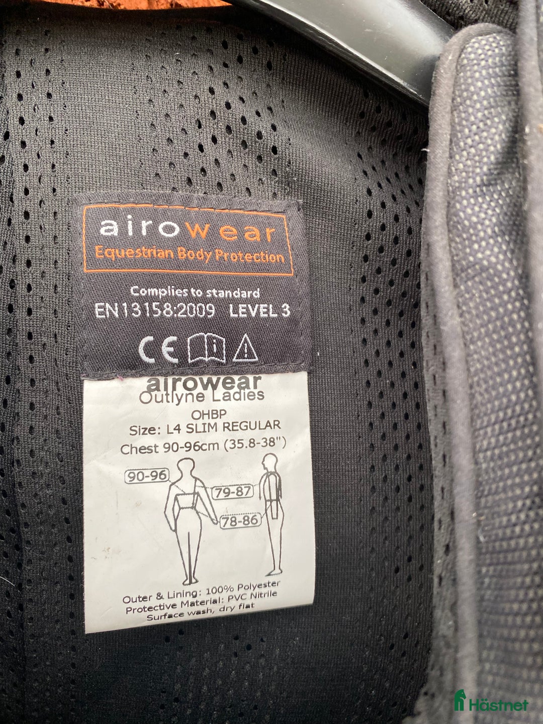 Säkerhetsvästar ryttarutrustning till salu: Säkerhetsväst i Katrineholm - Annons 2