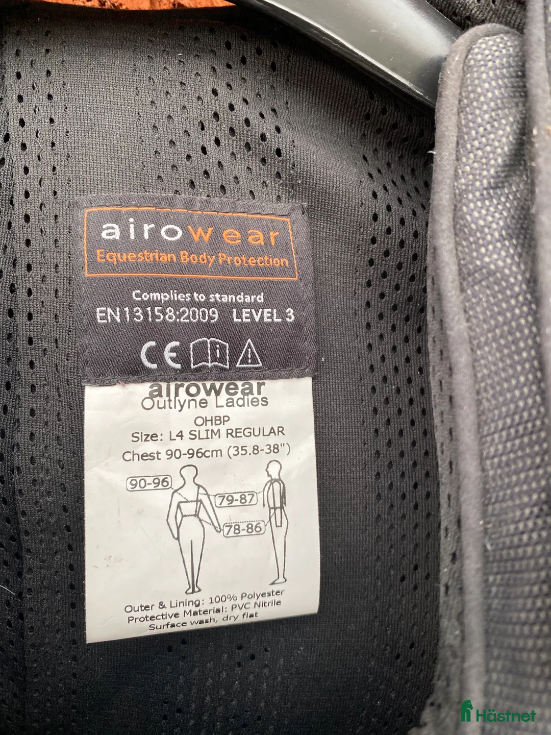 Säkerhetsvästar ryttarutrustning till salu: Säkerhetsväst i Katrineholm - Annons 2