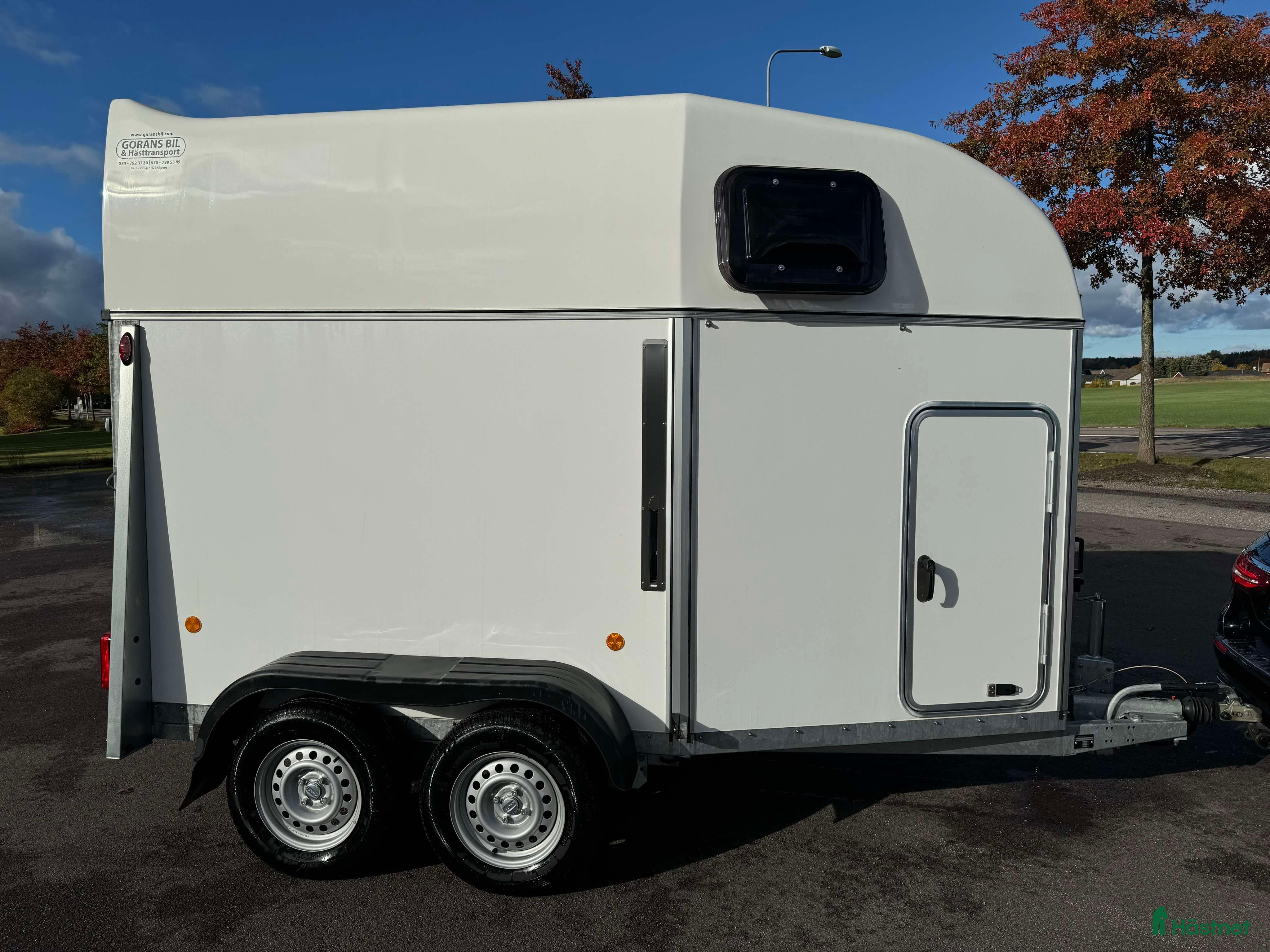 Hästtransporter  fordon & transport till salu: ROYAL XT HÄSTTRANSPORT  i Köping - Annons 12