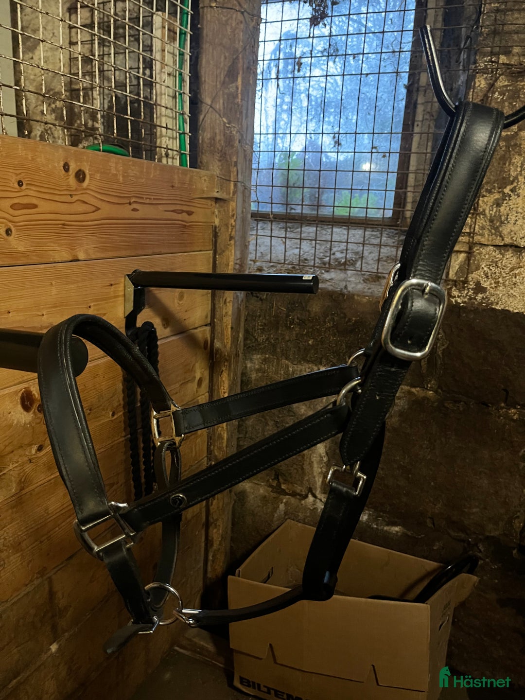 Övrig Hästutrustning hästutrustning till salu: Lädergrimma i Håcksvik - Annons 1