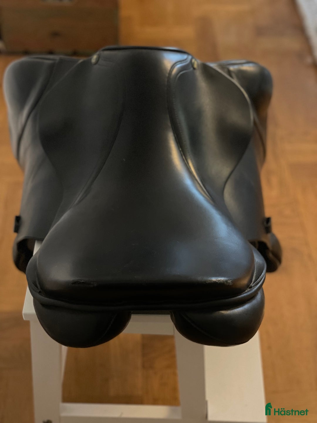 Sadlar hästutrustning till salu: Svart allround sadel i Västervik - Annons 3