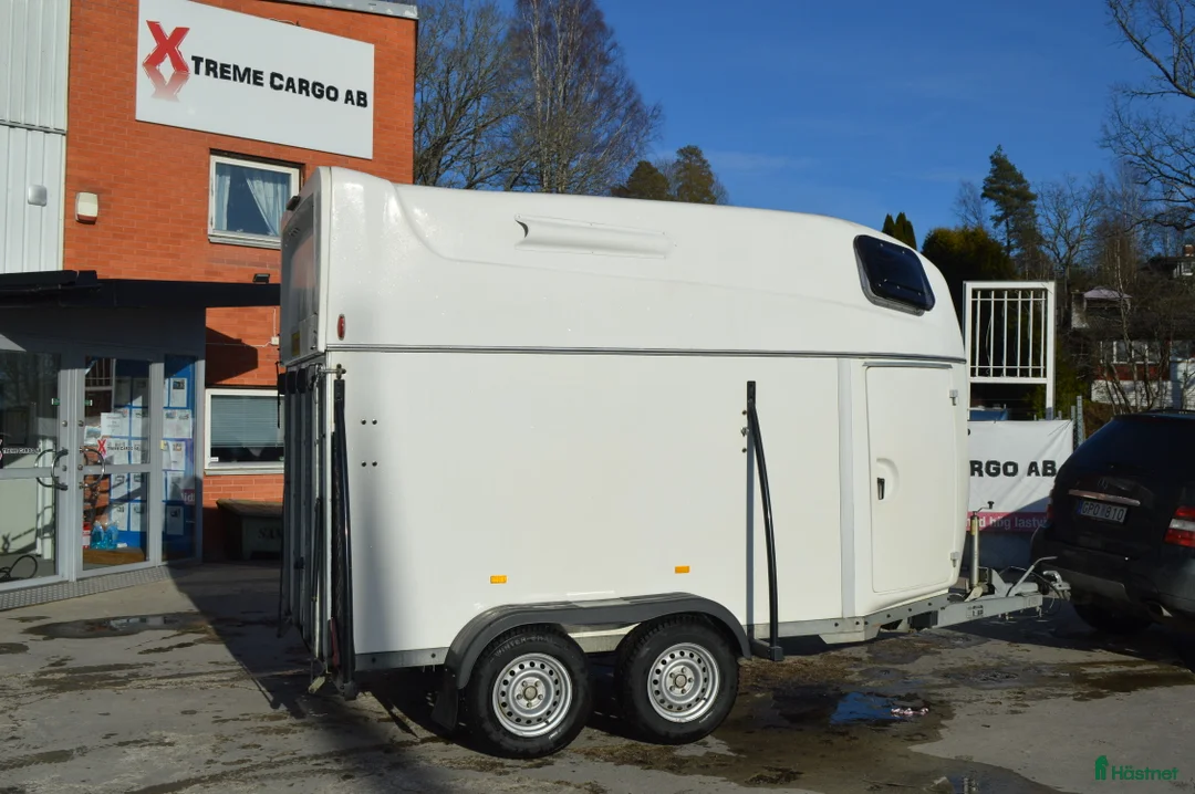 Hästtransporter  fordon & transport till salu: Christ Mega Coral Sadelkammare 2021 Totvikt 2000kg - Annons 8