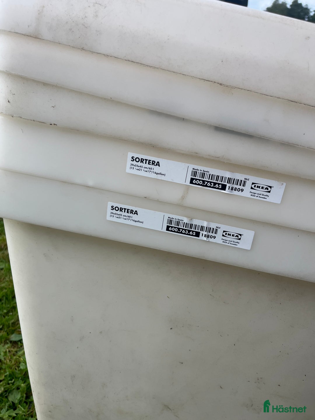 Stallinredning, stängsel & gård övrig utrustning till salu: 3 st stapelbara foderlådor i Åkersberga - Annons 3