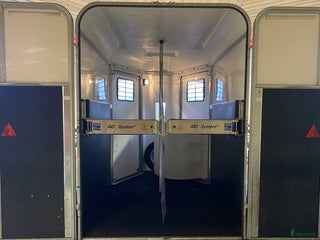 Hästtransporter fordon & transport till salu: Promax med AidSystem och sadelskåp i Kvicksund - Annons 1