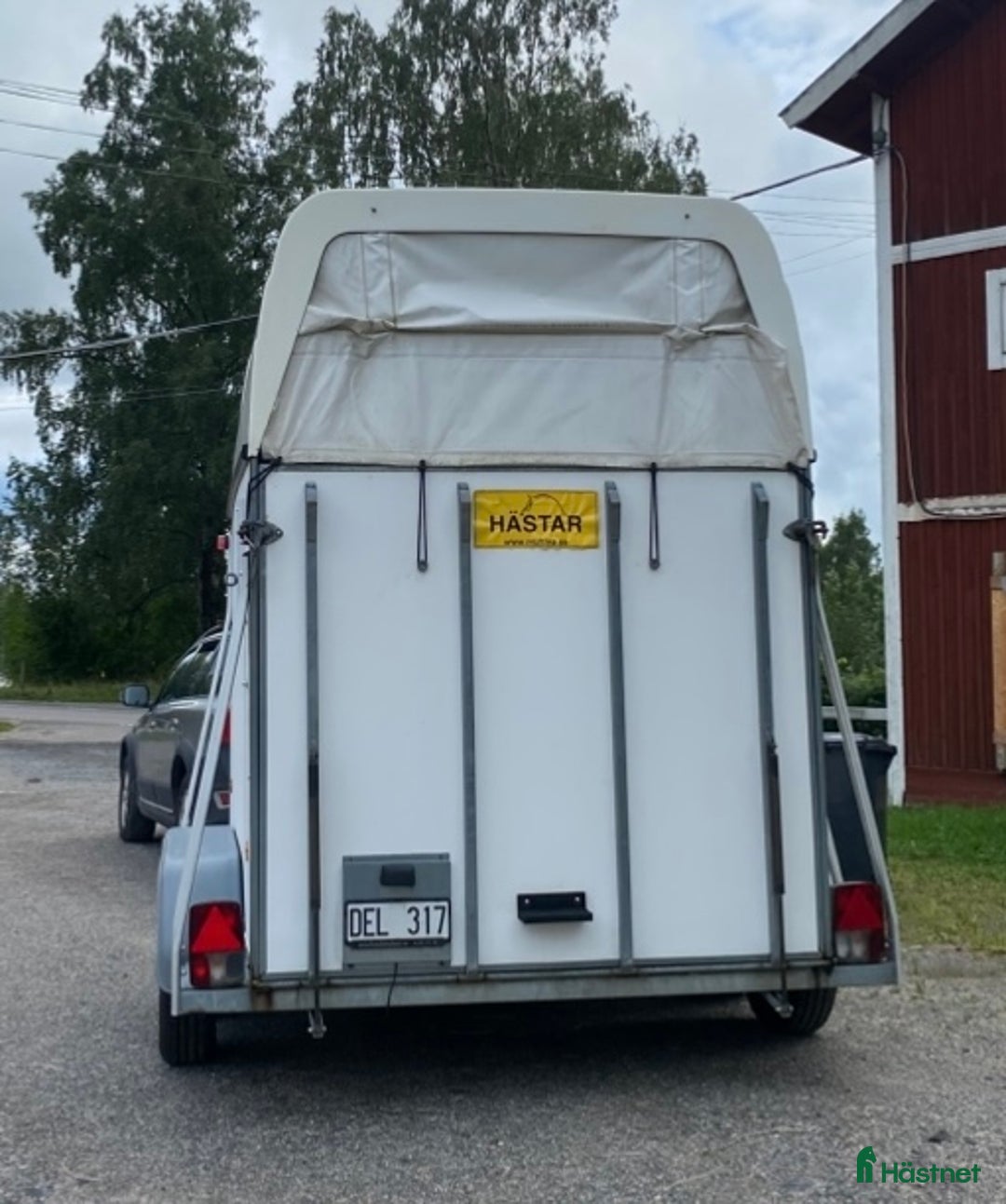 Hästtransporter  fordon & transport till salu: Fynda fräsch, ljus o fin boggievagn i Ludvika - Annons 6