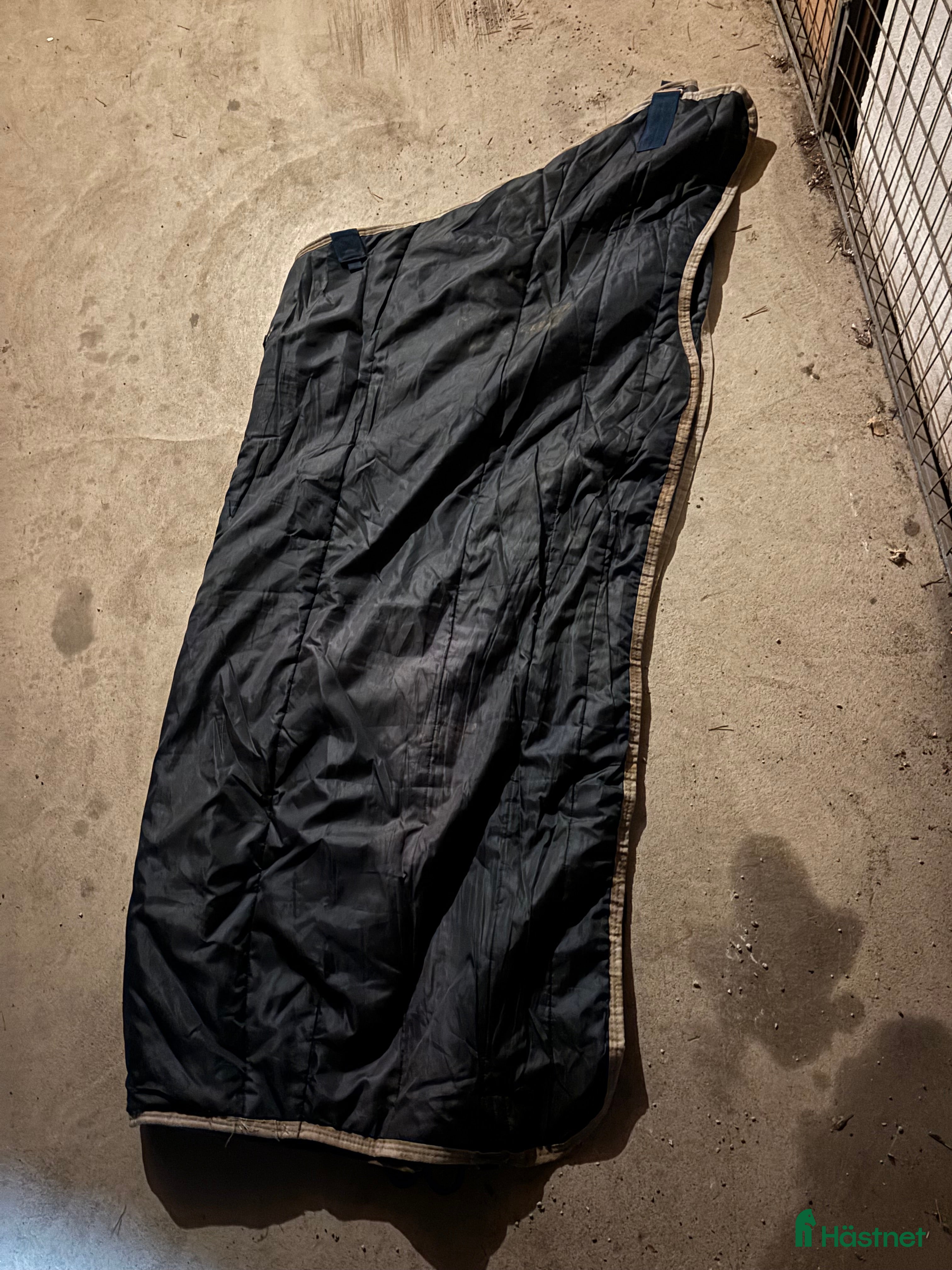 Täcken hästutrustning till salu: Billiga täcken ‼️ i Tyresö - Annons 13