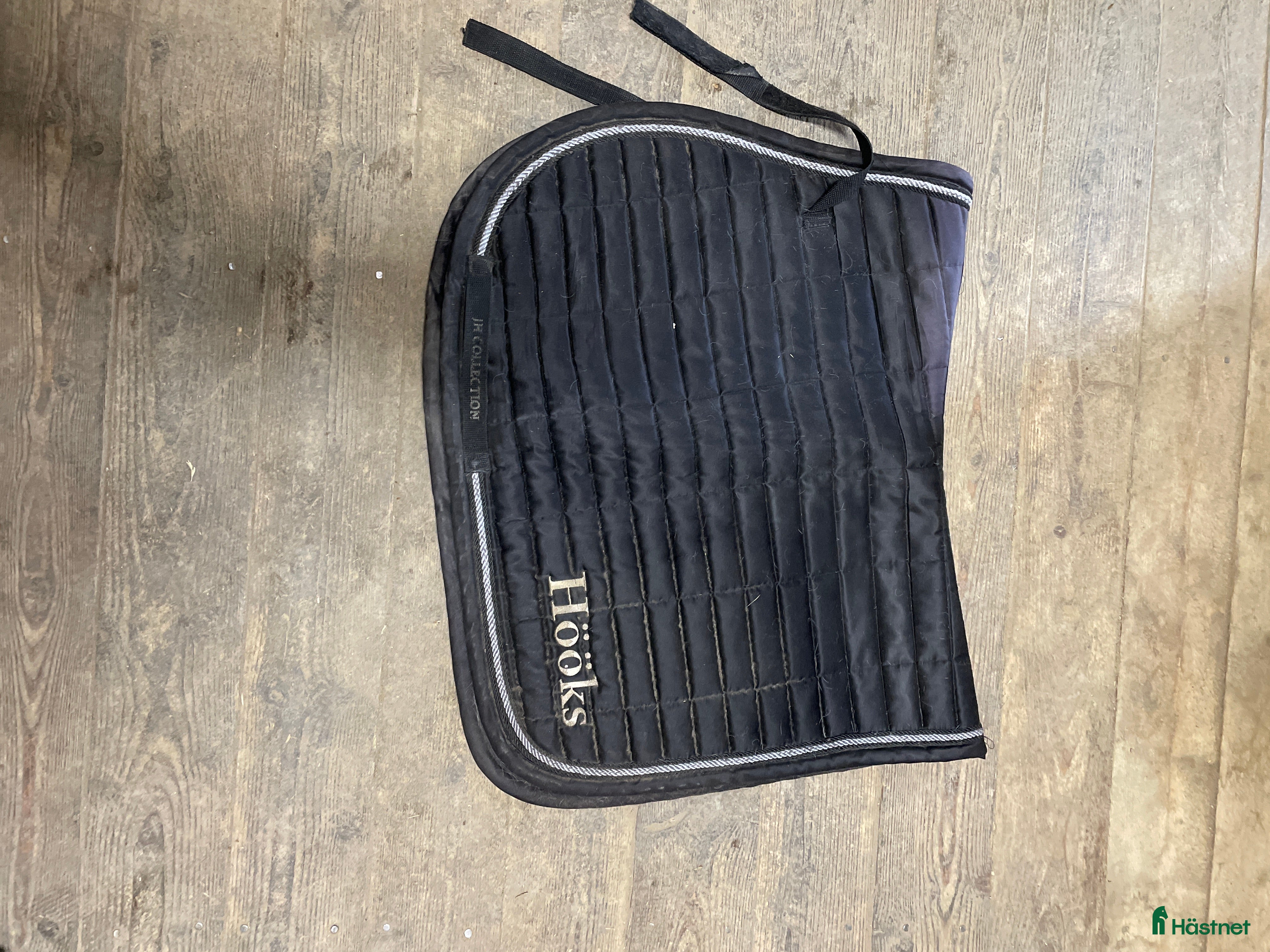 Schabrak & Vojlockar hästutrustning till salu: Fint schabrak från hööks  i Västerås - Annons 1