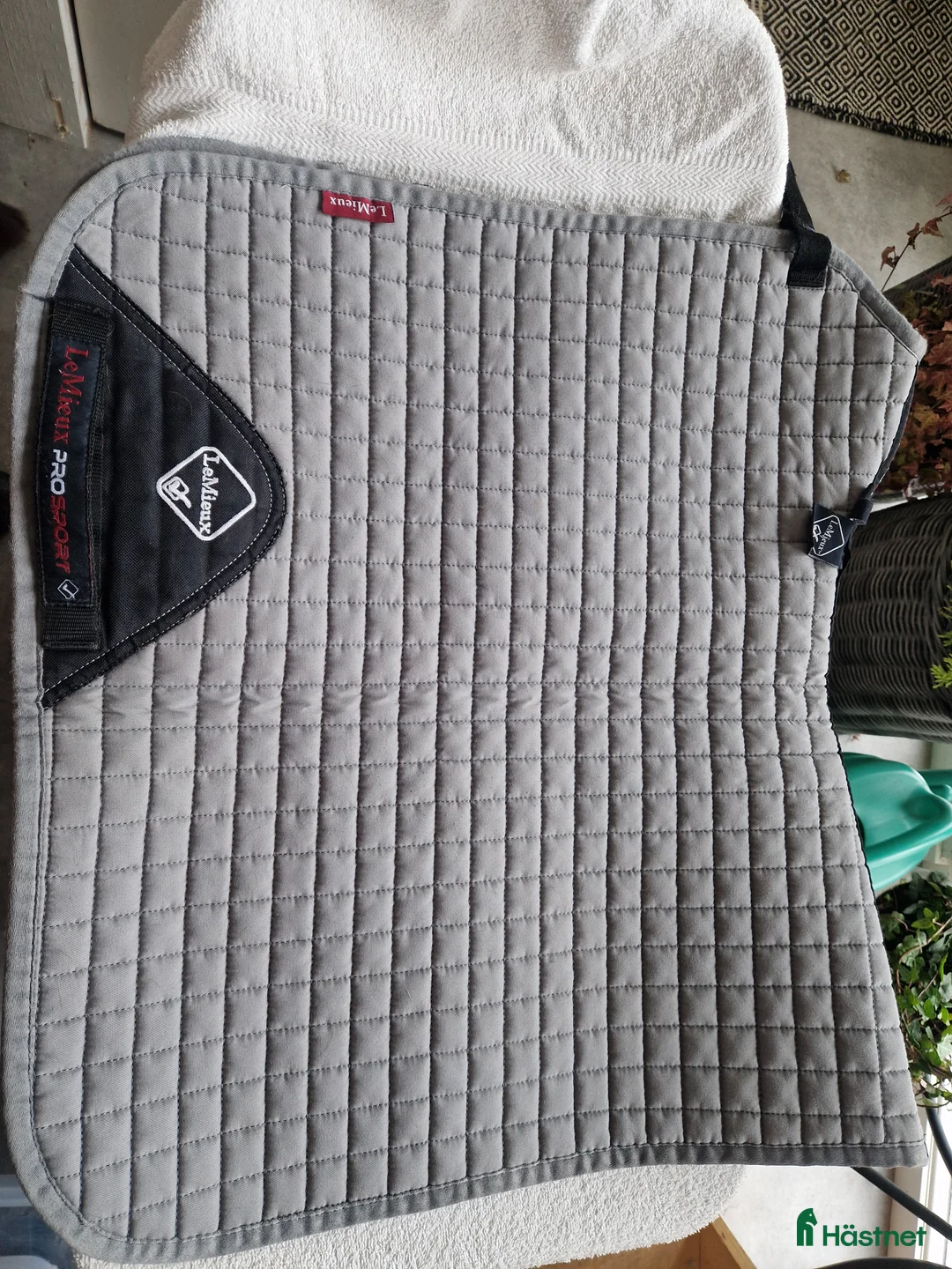 Schabrak & Vojlockar hästutrustning till salu: LeMieux dressyrschabrak  i Jönköping - Annons 2