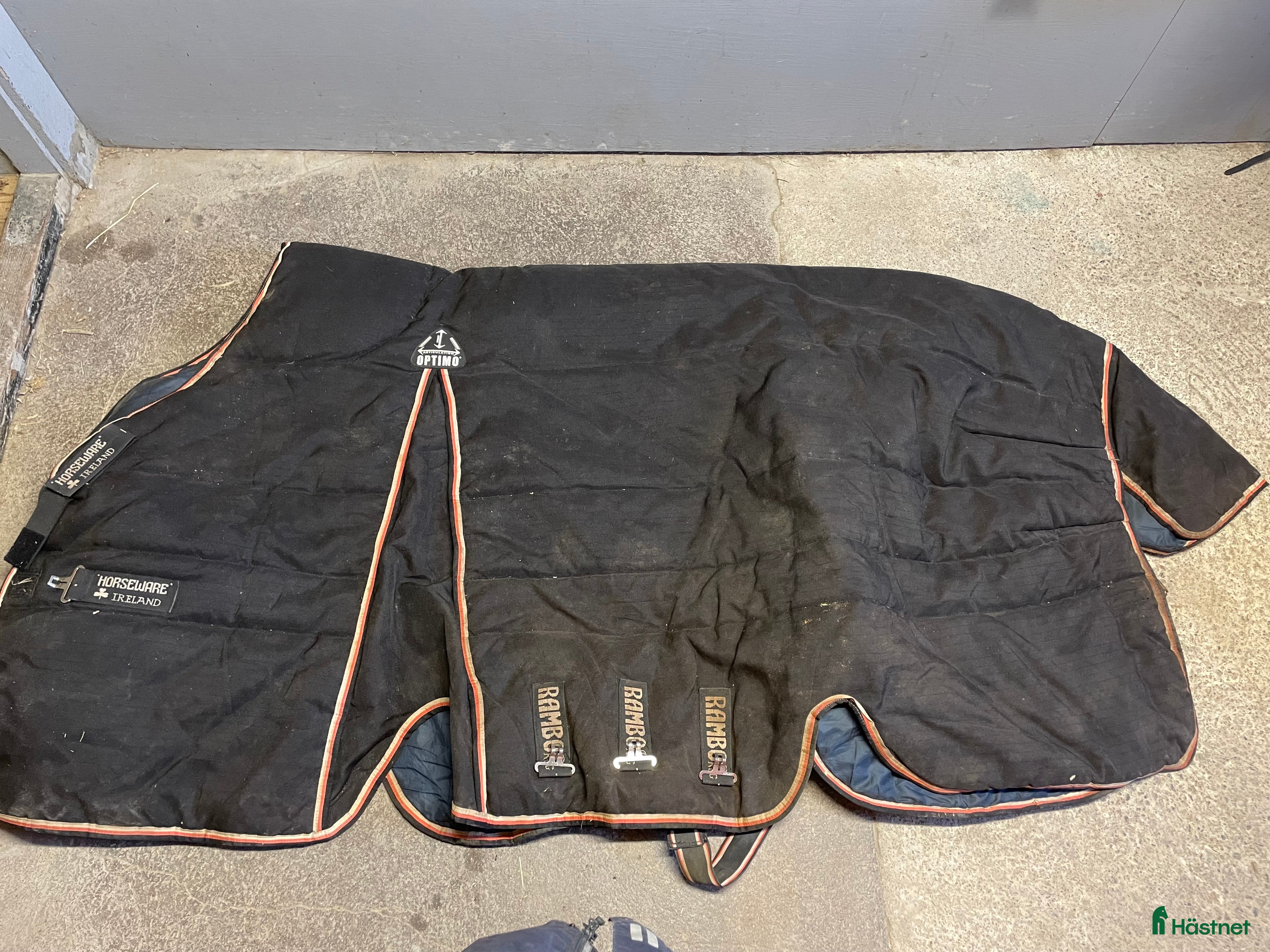 Täcken hästutrustning till salu: Horseware Rambo Optimo i Nyköping - Annons 15