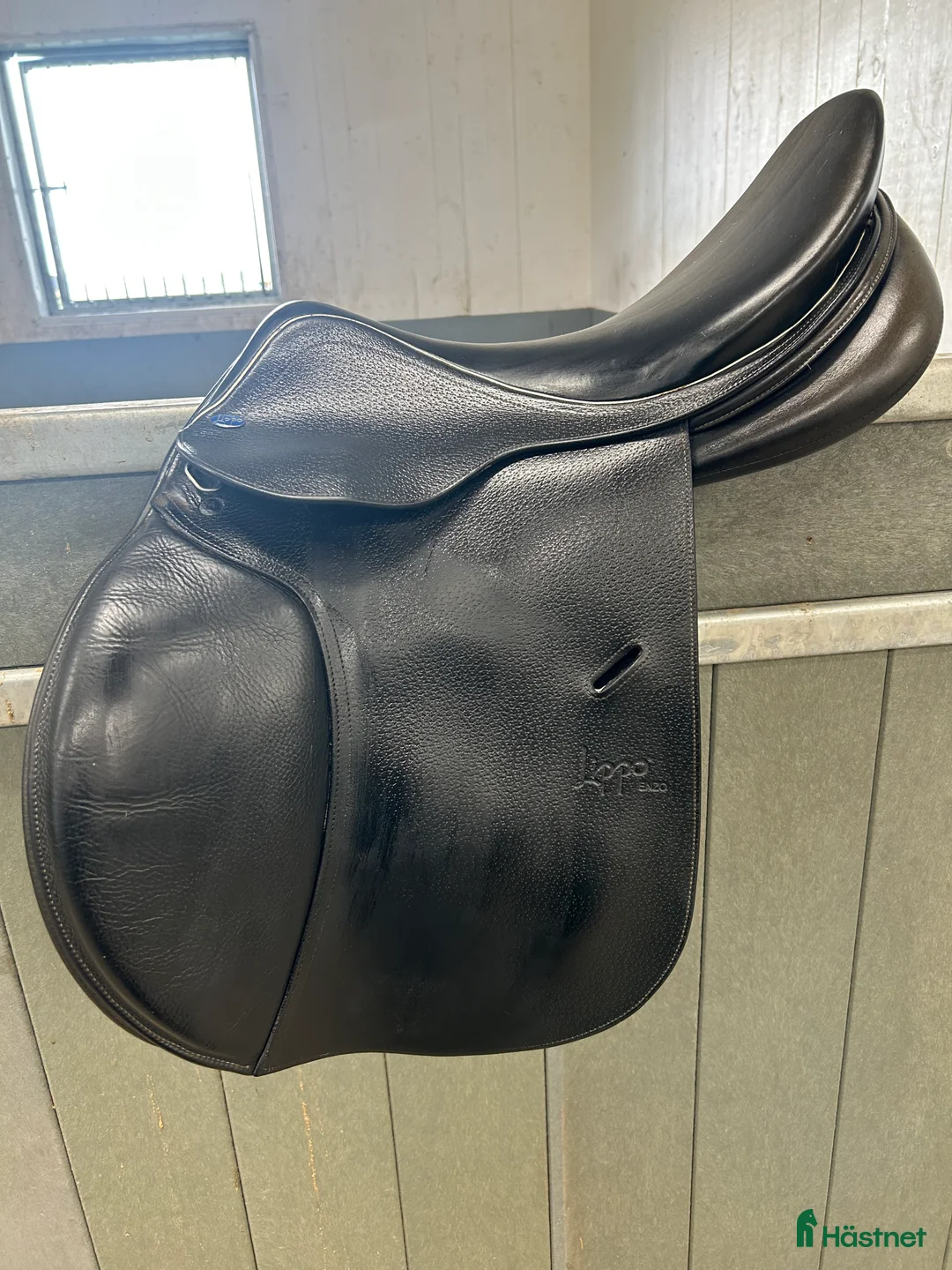 Sadlar hästutrustning till salu: Jätteskön sadel som passar många ryggar i Annelöv - Annons 7