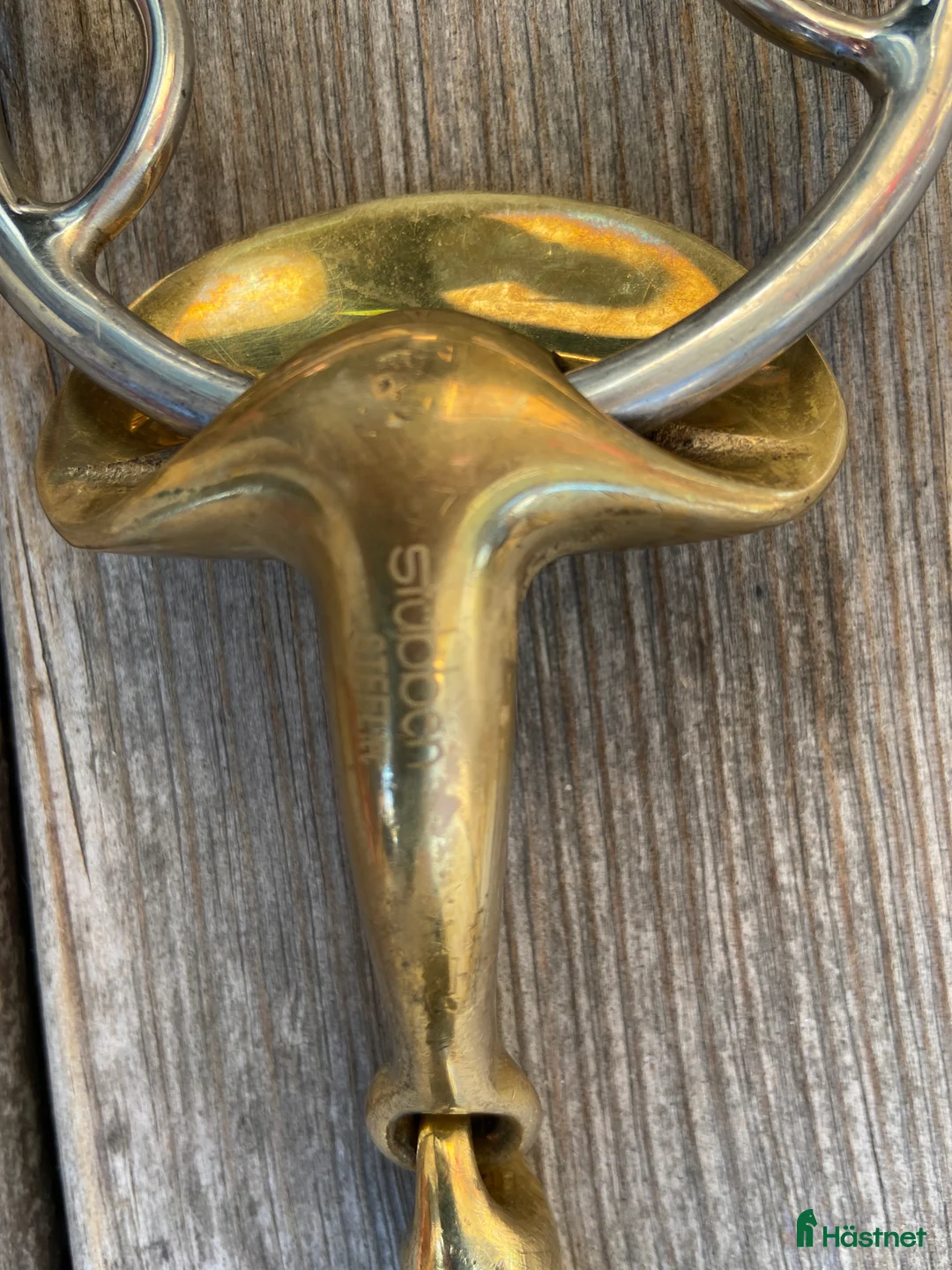 Bett hästutrustning till salu: Stübben Golden Wings 12,5 i Visby - Annons 4