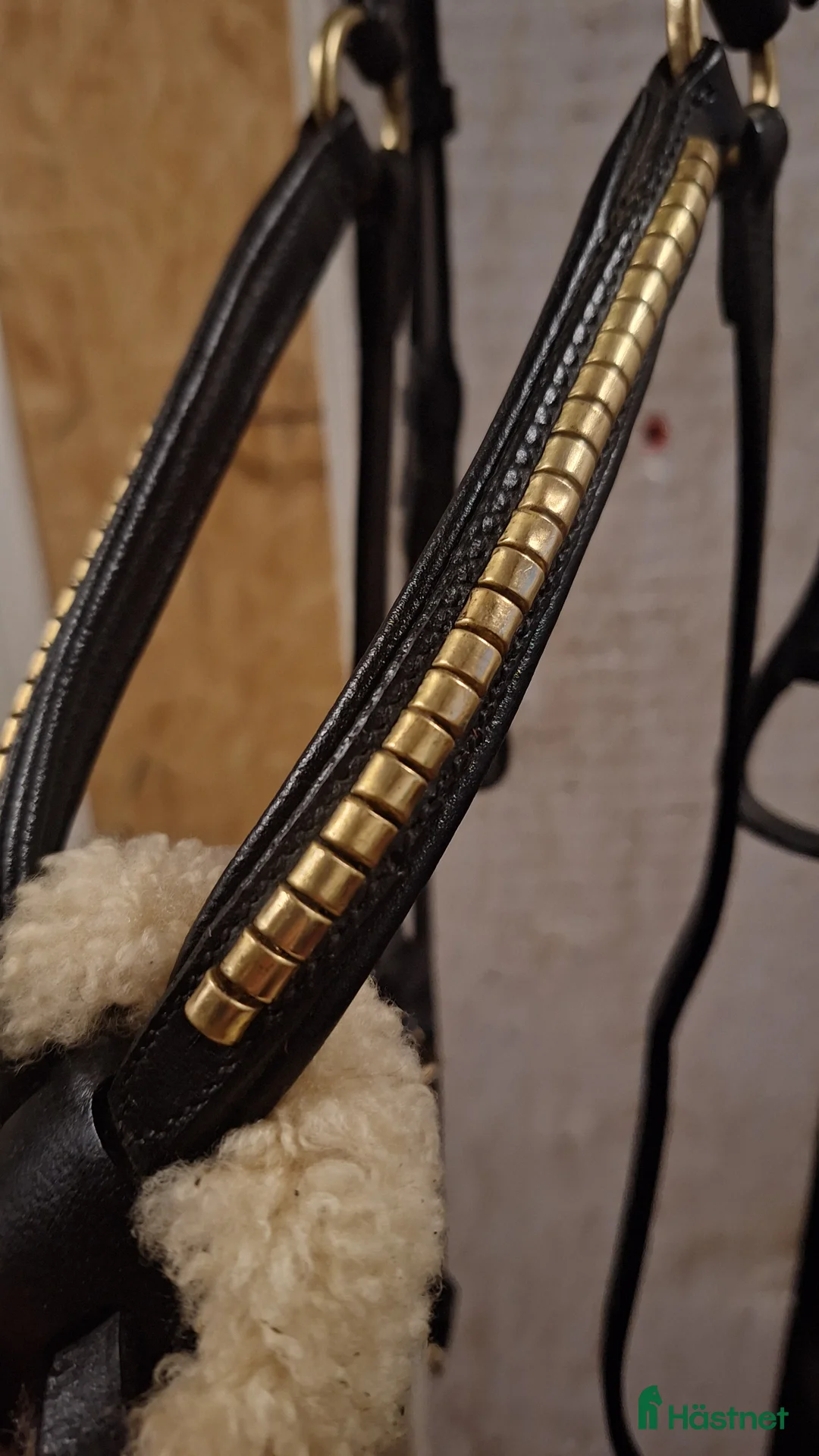 Träns hästutrustning till salu: Fint träns till salu!✨️ i Nora - Annons 3