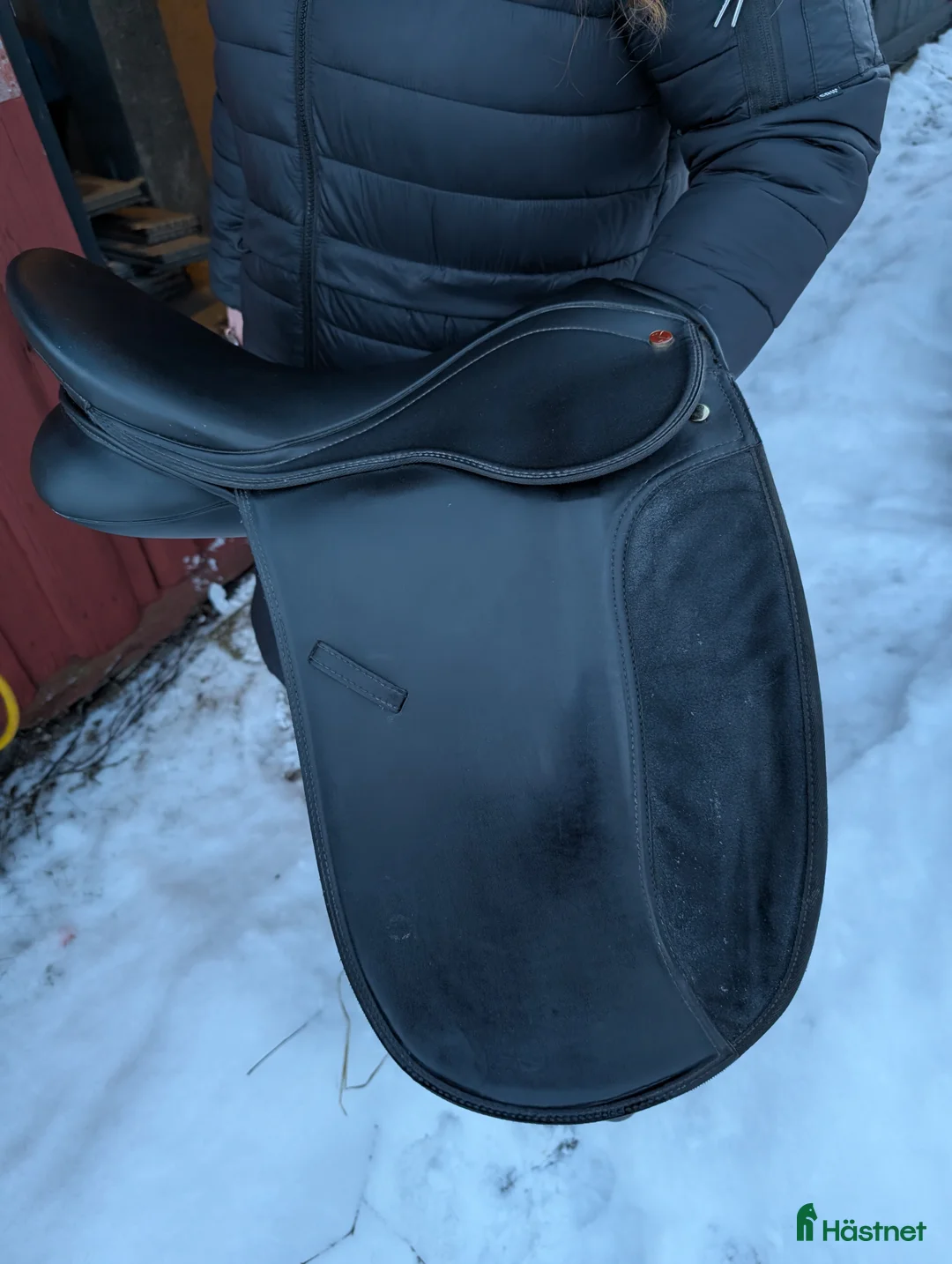 Sadlar hästutrustning till salu: Ny Knights dressyr  - Annons 1