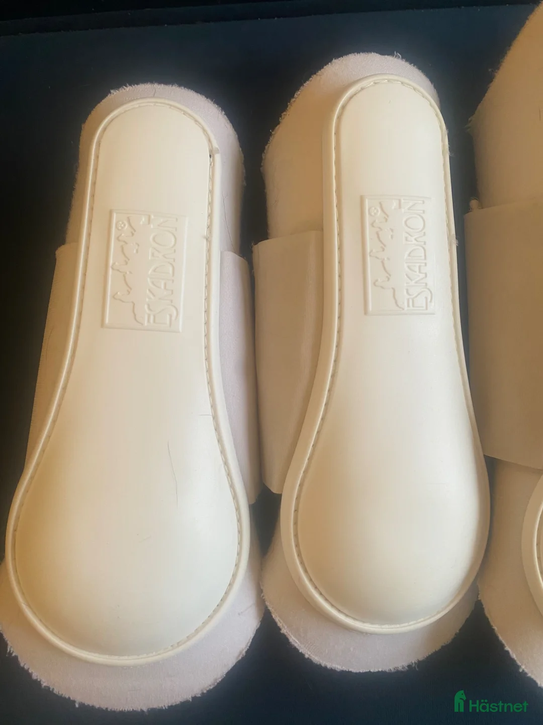 Benskydd hästutrustning till salu: Eskadron Dressyrskydd/strykkappa - Annons 2