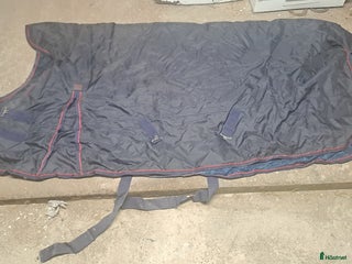 Täcken hästutrustning till salu: Vinyertäcke 200 g strl 155 i Harbo - Annons 17