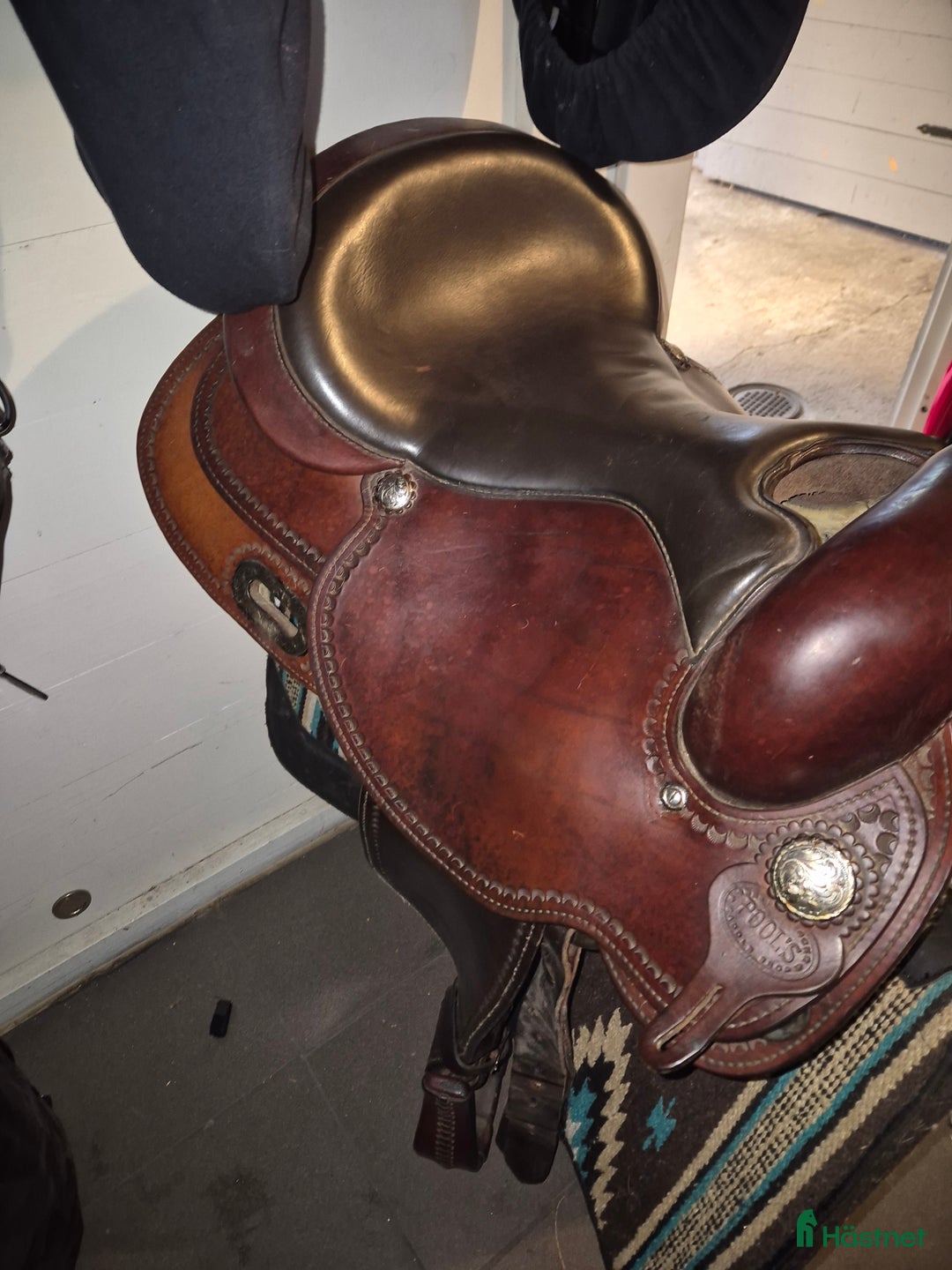 Sadlar hästutrustning till salu: Pools sadel säljes i Strömsnäsbruk - Annons 3