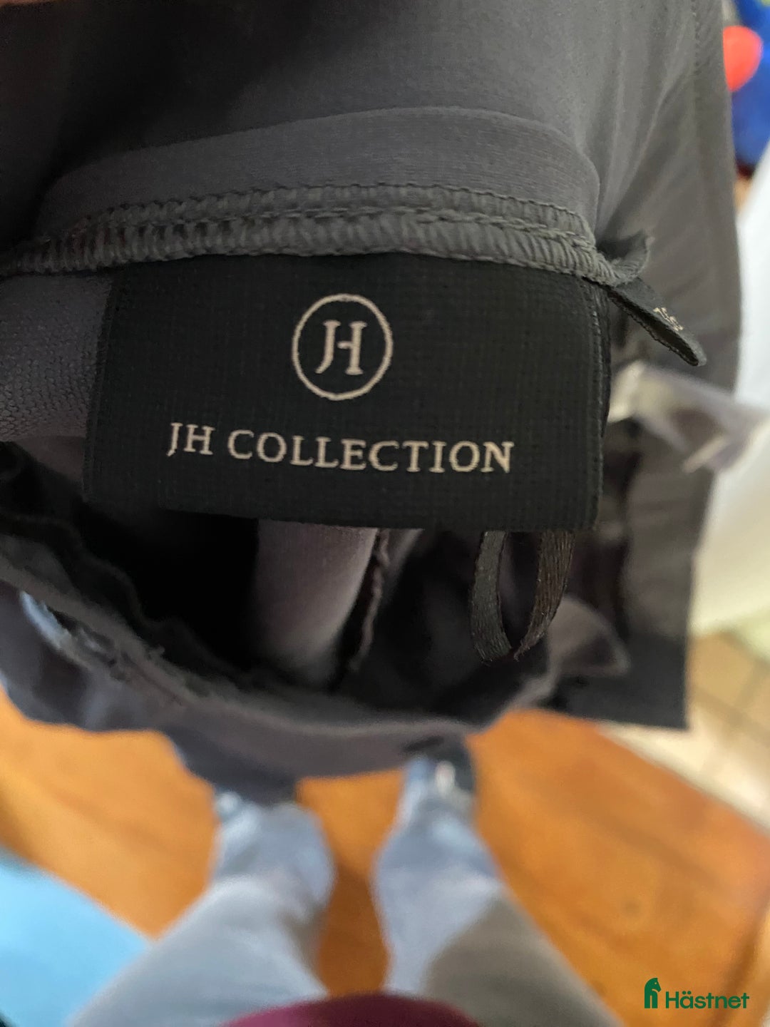 Ridbyxor ryttarutrustning till salu: Ju collection ridbyxor  i Björklinge - Annons 3