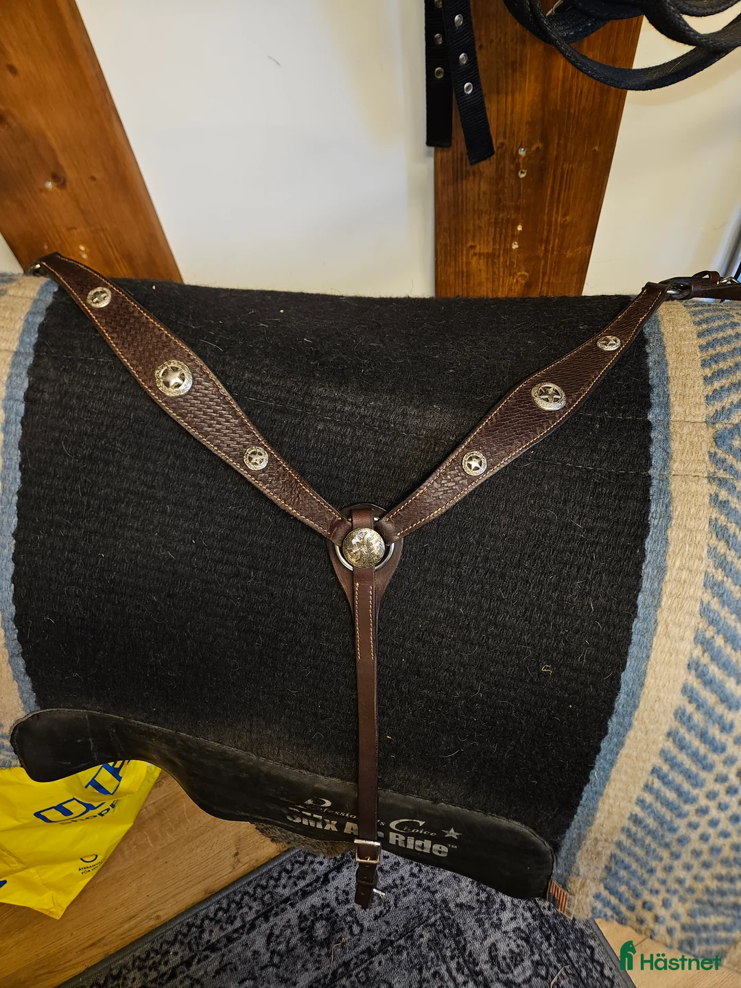 Träns hästutrustning till salu: Westernsett och sidepull  i Munka-ljungby - Annons 3