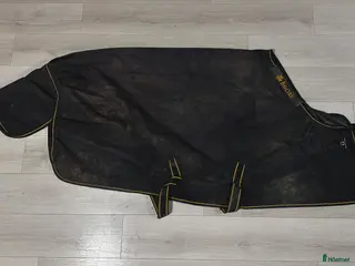 Täcken hästutrustning Bucas Irish light 50g 115 i Billeberga - Annons 8