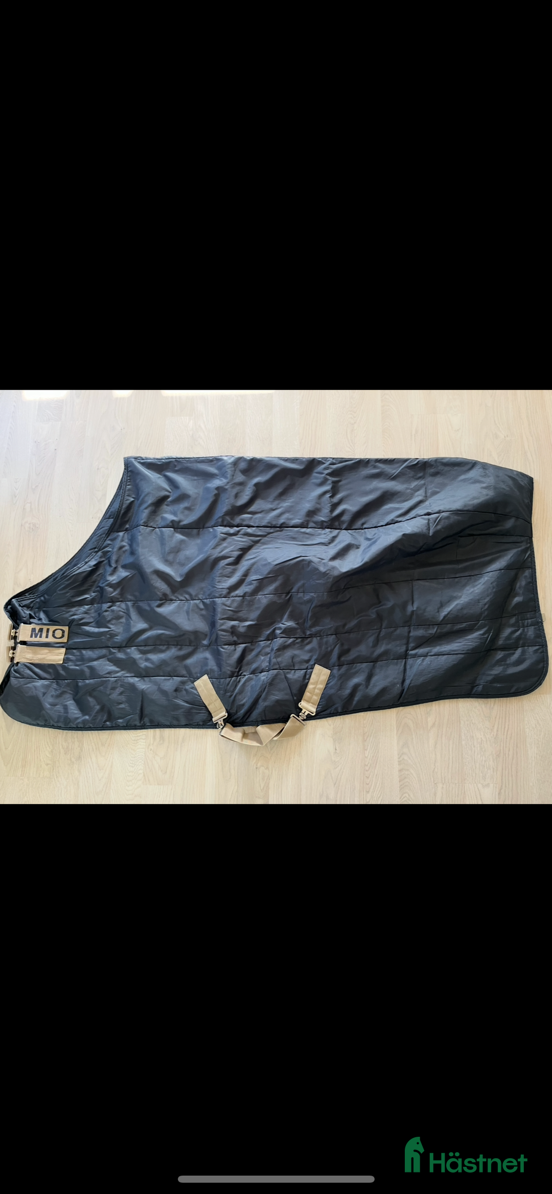 Täcken hästutrustning till salu: Täcken i Alingsås - Annons 3