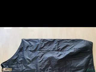 Täcken hästutrustning till salu: Täcken - Annons 2