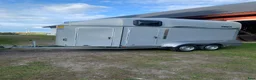 Hästtransporter  fordon & transport till salu: Thule Excellent  i Hallsberg - Annons 1