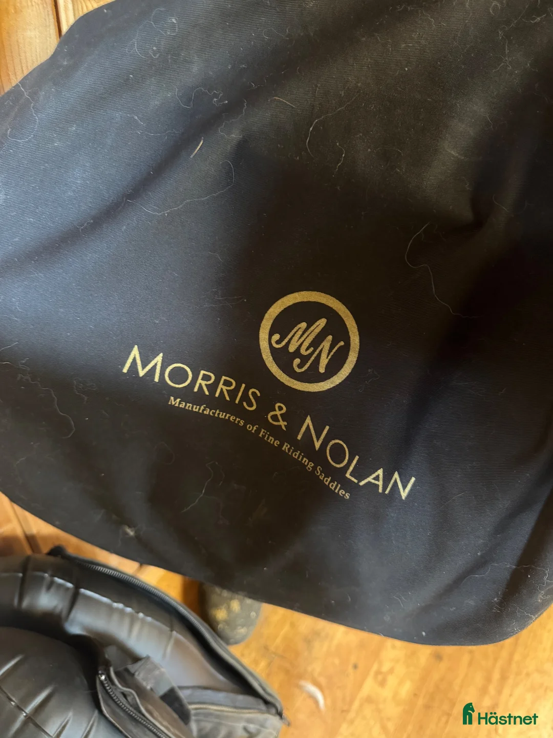 Sadlar hästutrustning till salu: Morris & Nolan Adjustable – 17” - Annons 8
