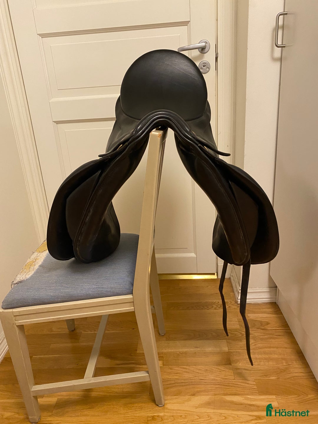 Sadlar hästutrustning till salu: Bates Caprilli dressyr i Saltsjö-Boo - Annons 3