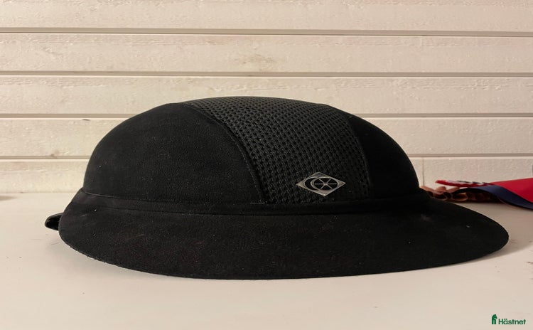 Hjälmar ryttarutrustning till salu i Kalmar - Annons 2