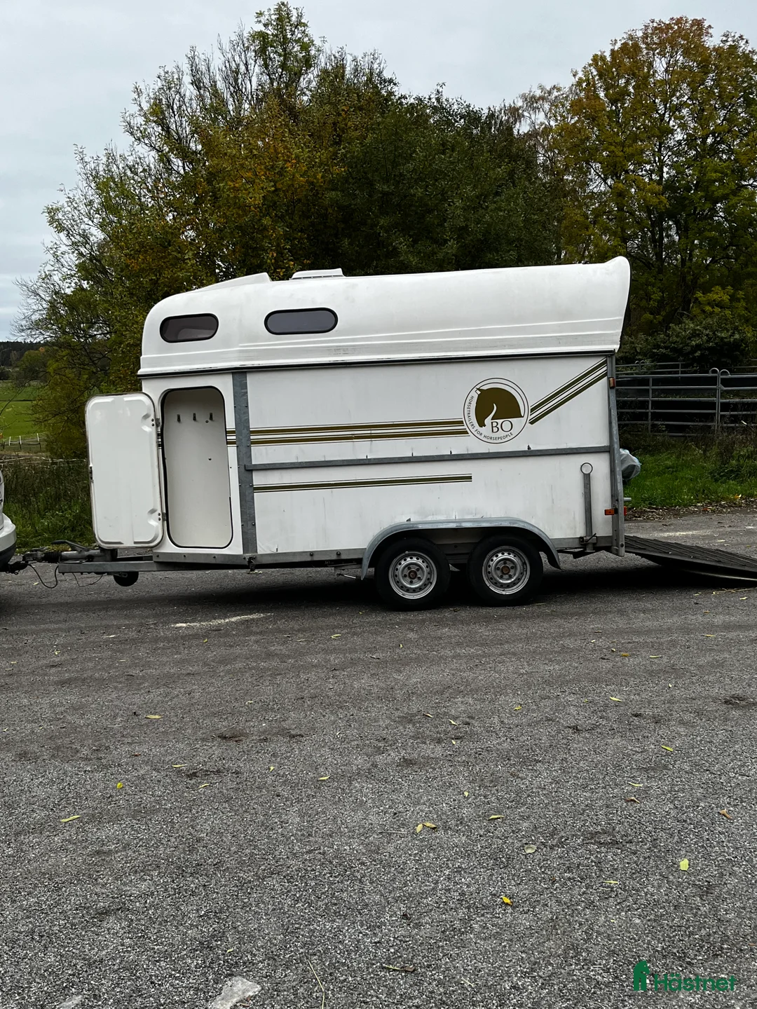 Hästtransporter  fordon & transport till salu: Behändigt släp årsmodell 2002 i Enskede - Annons 1