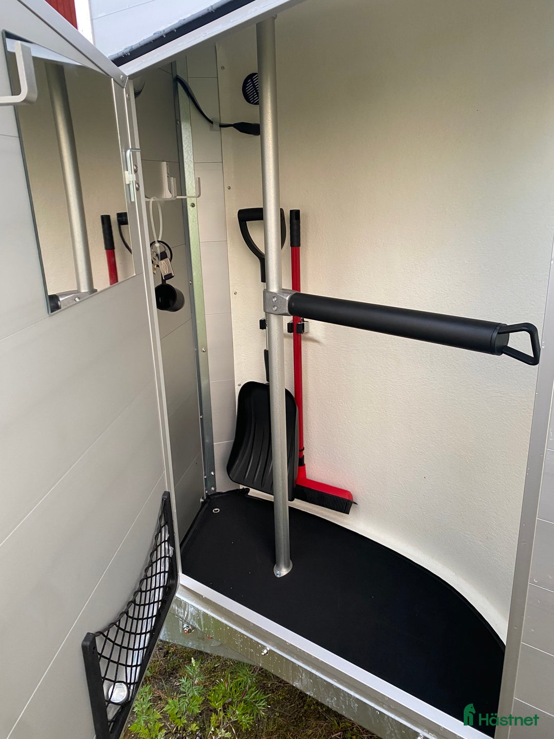 Hästtransporter  fordon & transport till salu: Böckmann Champion Uno Esprit kampanj! i Ytterby - Annons 2