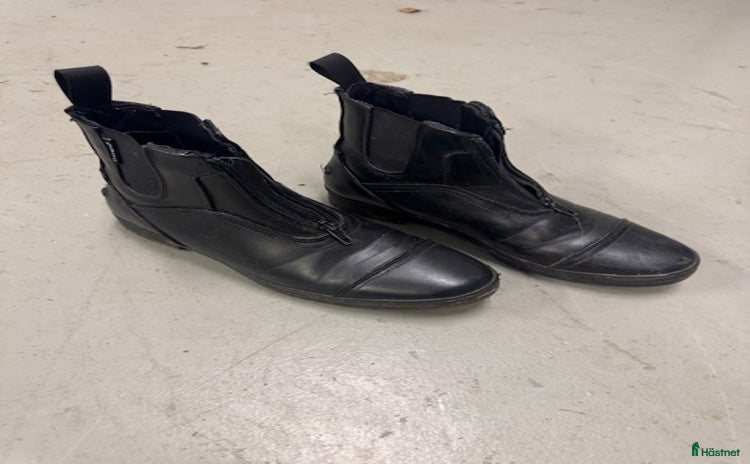 Ridstövlar ryttarutrustning till salu: CRW strl 37 i Täby - Annons 6