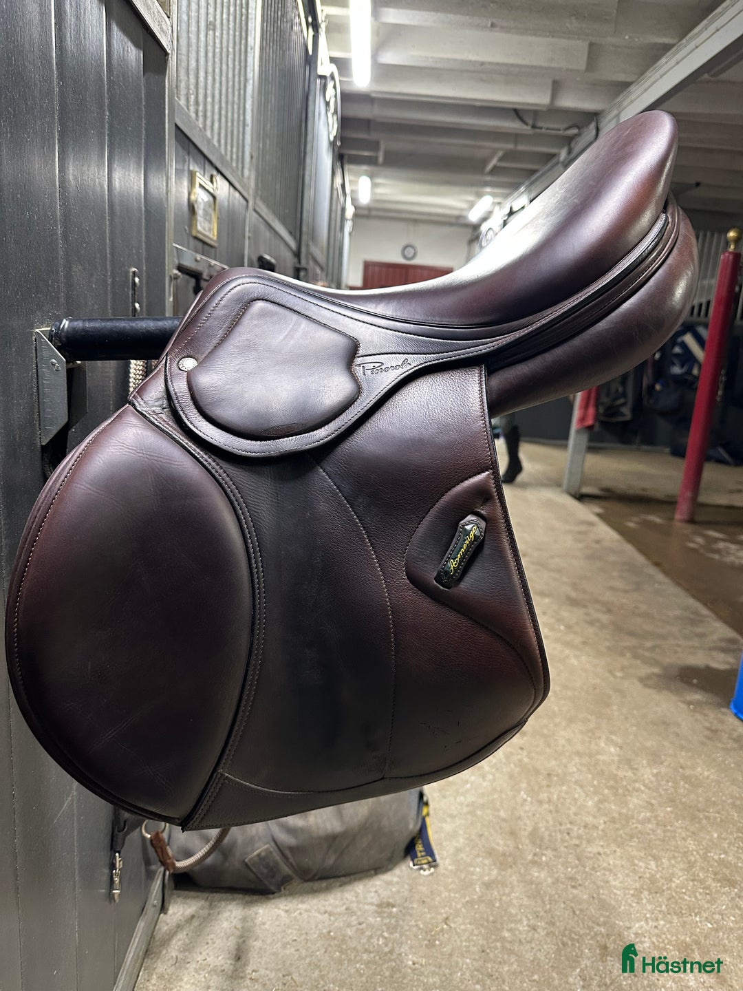 Sadlar hästutrustning till salu: Amerigo sadel  i Malmö - Annons 1